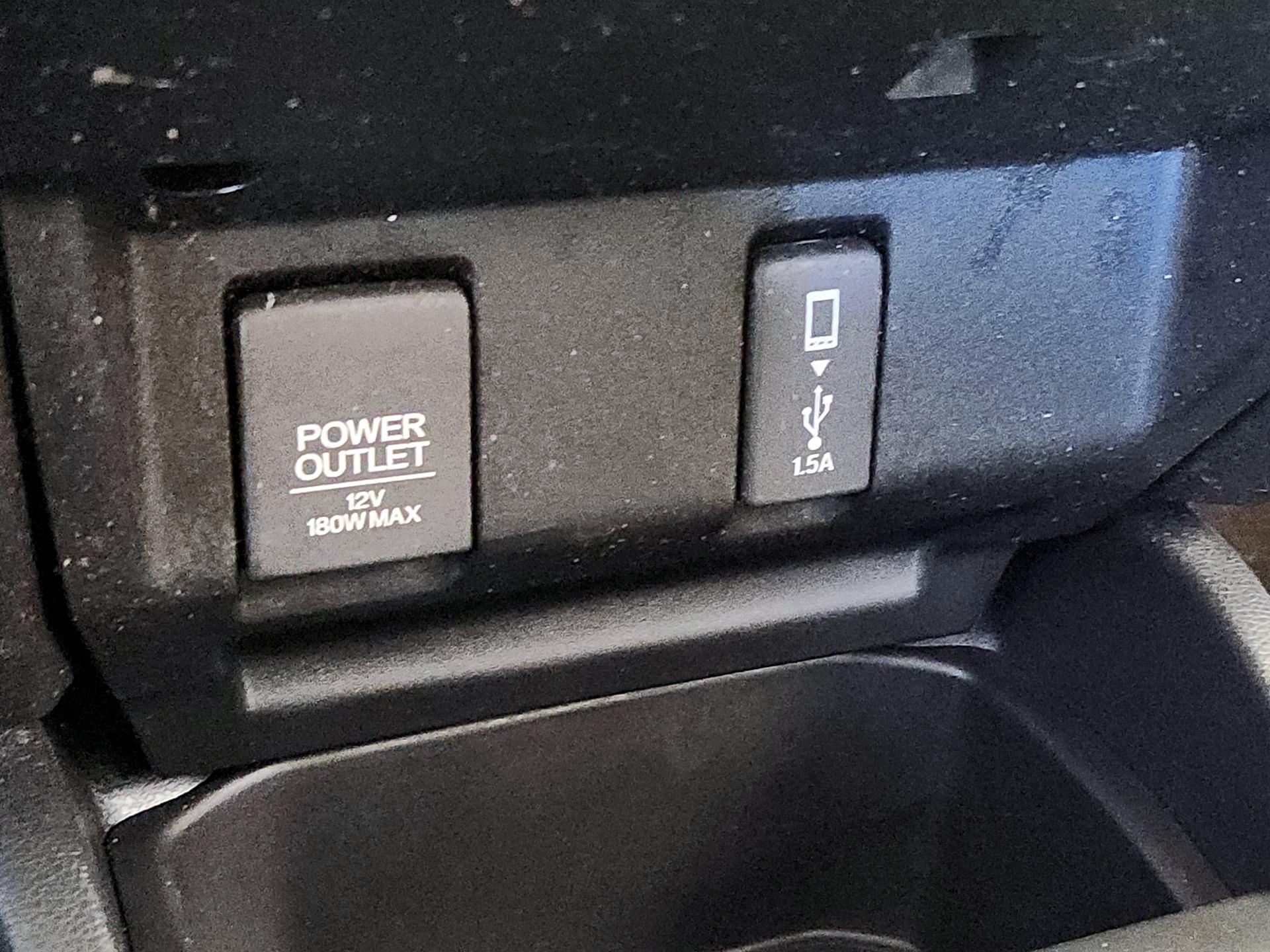 Thumbnail: 2019 Honda Fit - 18