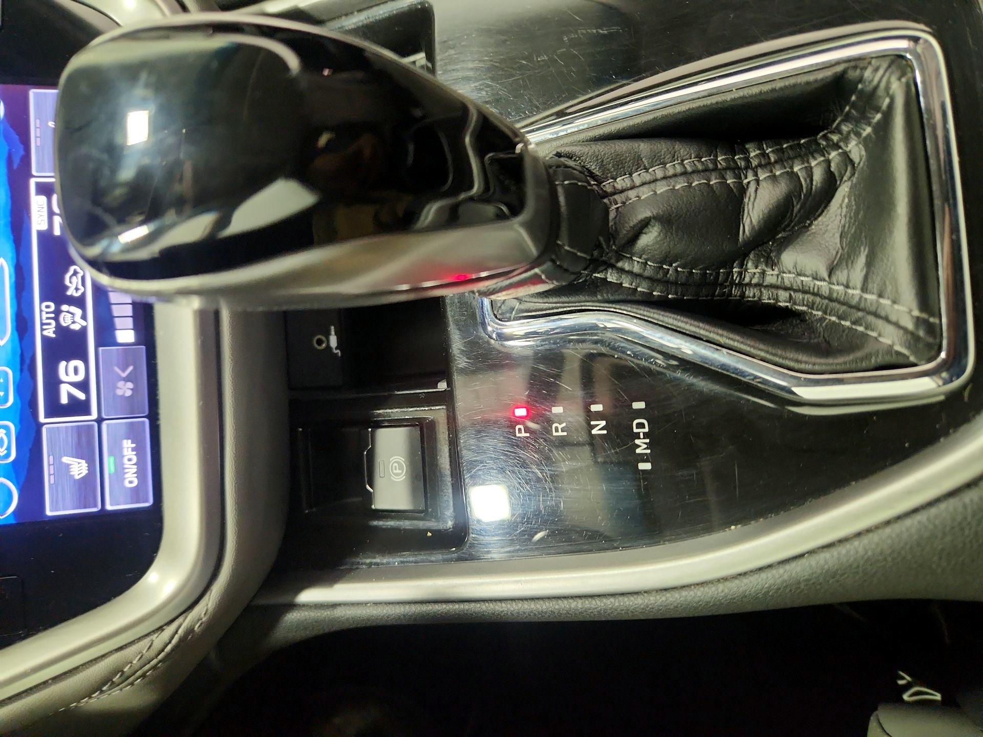 Thumbnail: 2022 Subaru Outback - 17