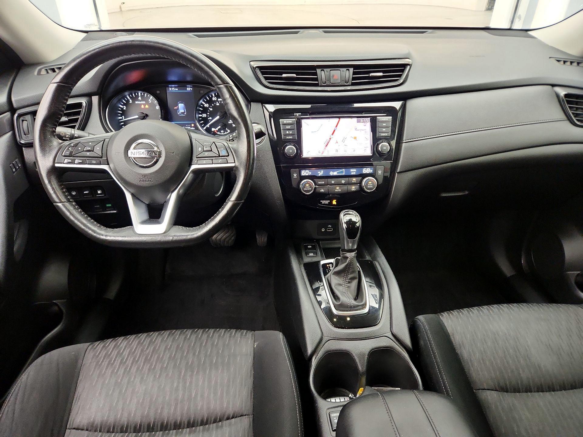 Thumbnail: 2019 Nissan Rogue - 9