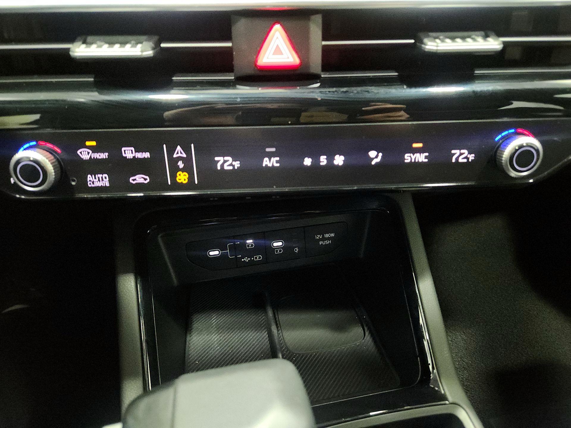 Thumbnail: 2025 Kia K5 - 17