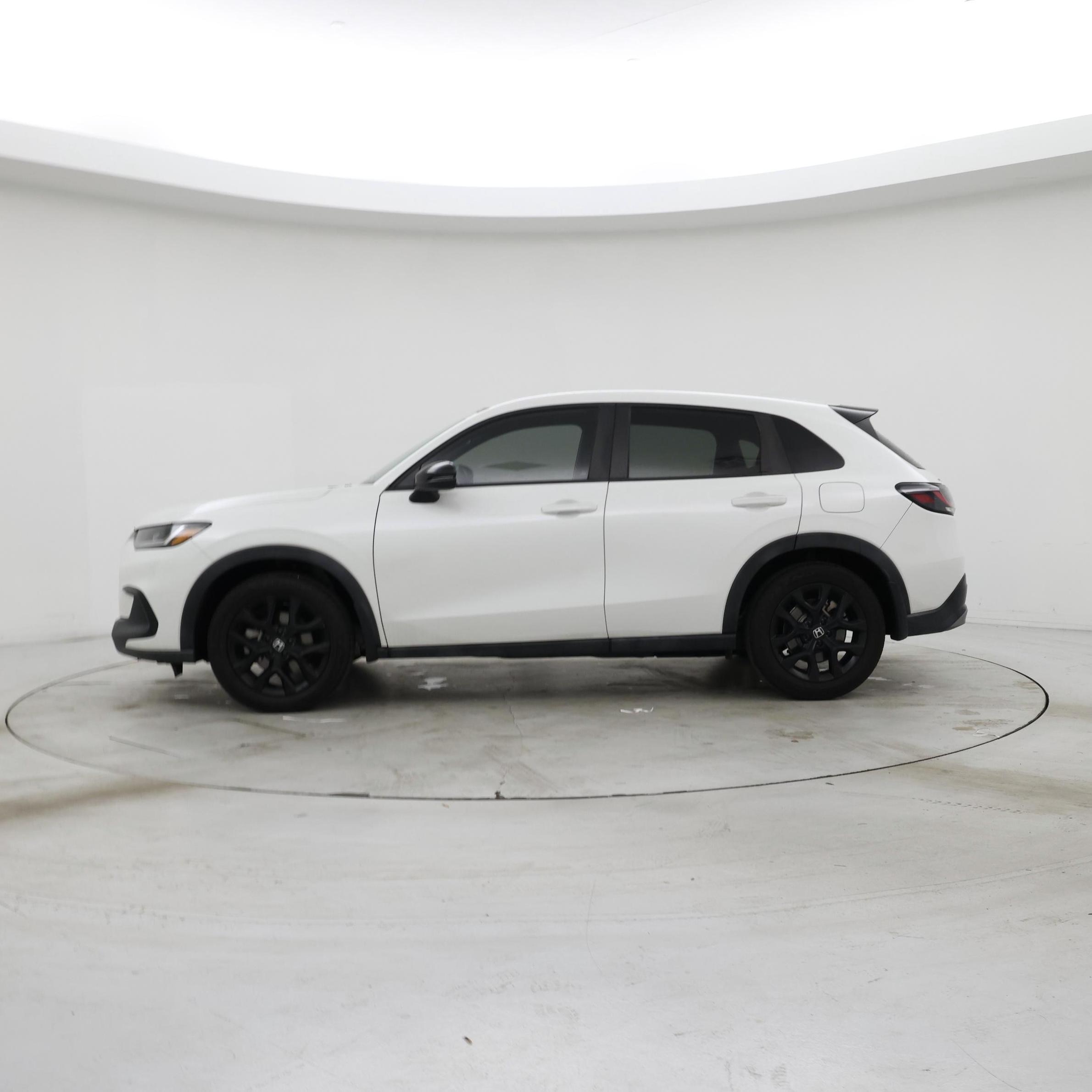 Thumbnail: 2023 Honda HR-V - 3