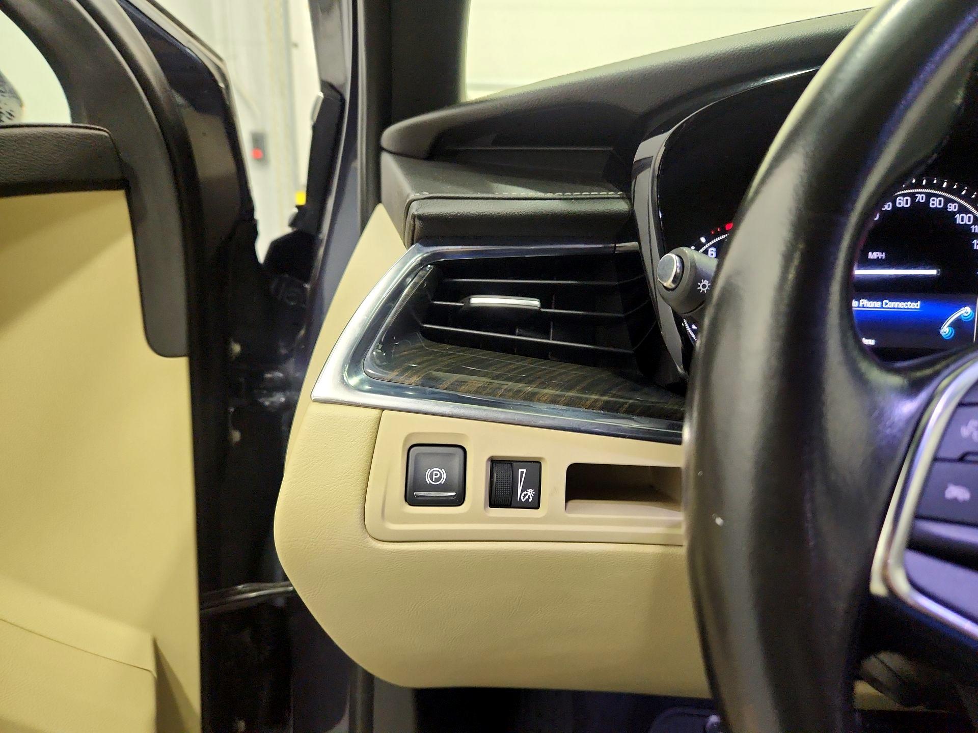 Thumbnail: 2018 Cadillac XT5 - 13