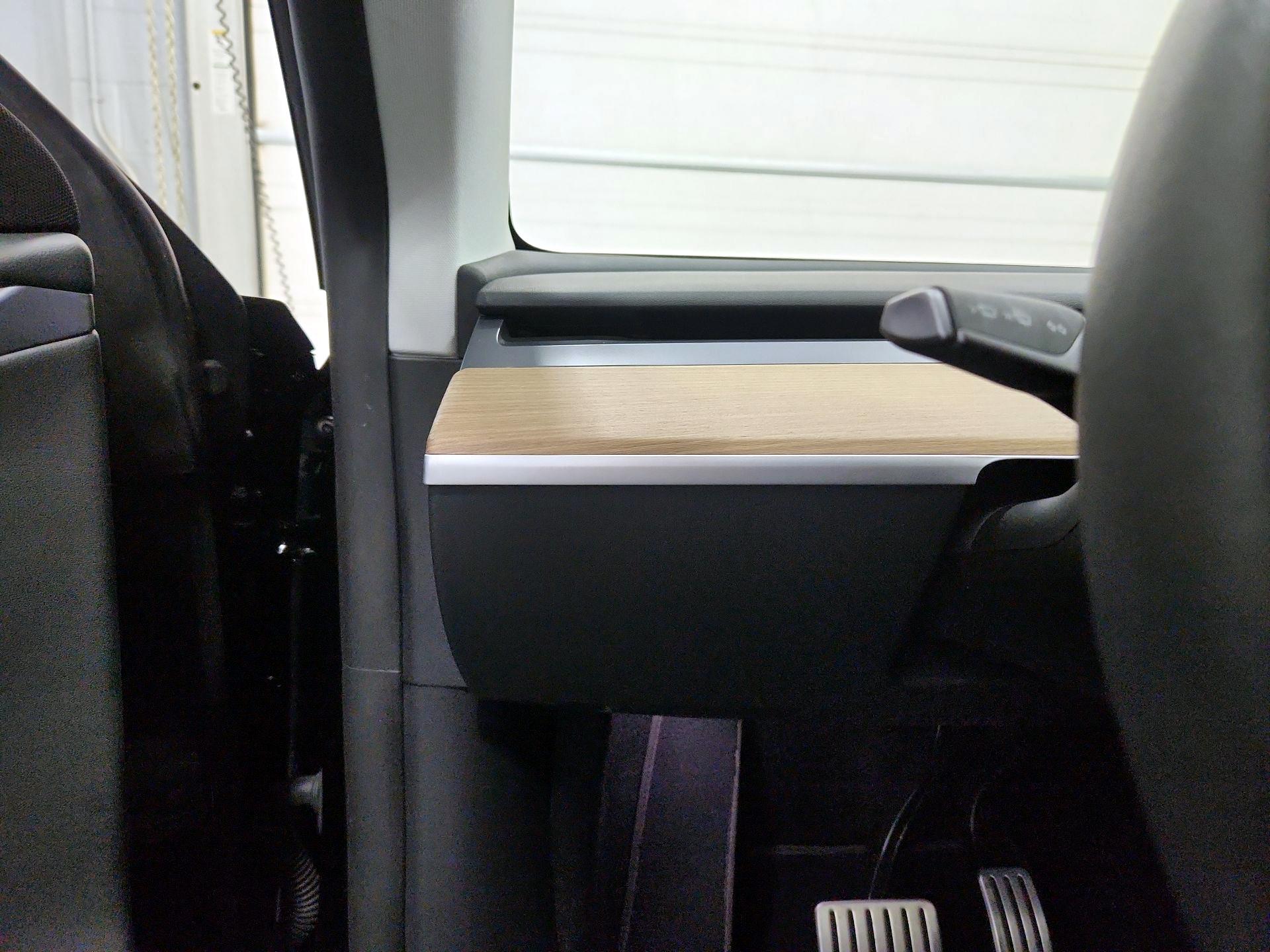 Thumbnail: 2025 Tesla Model Y - 13