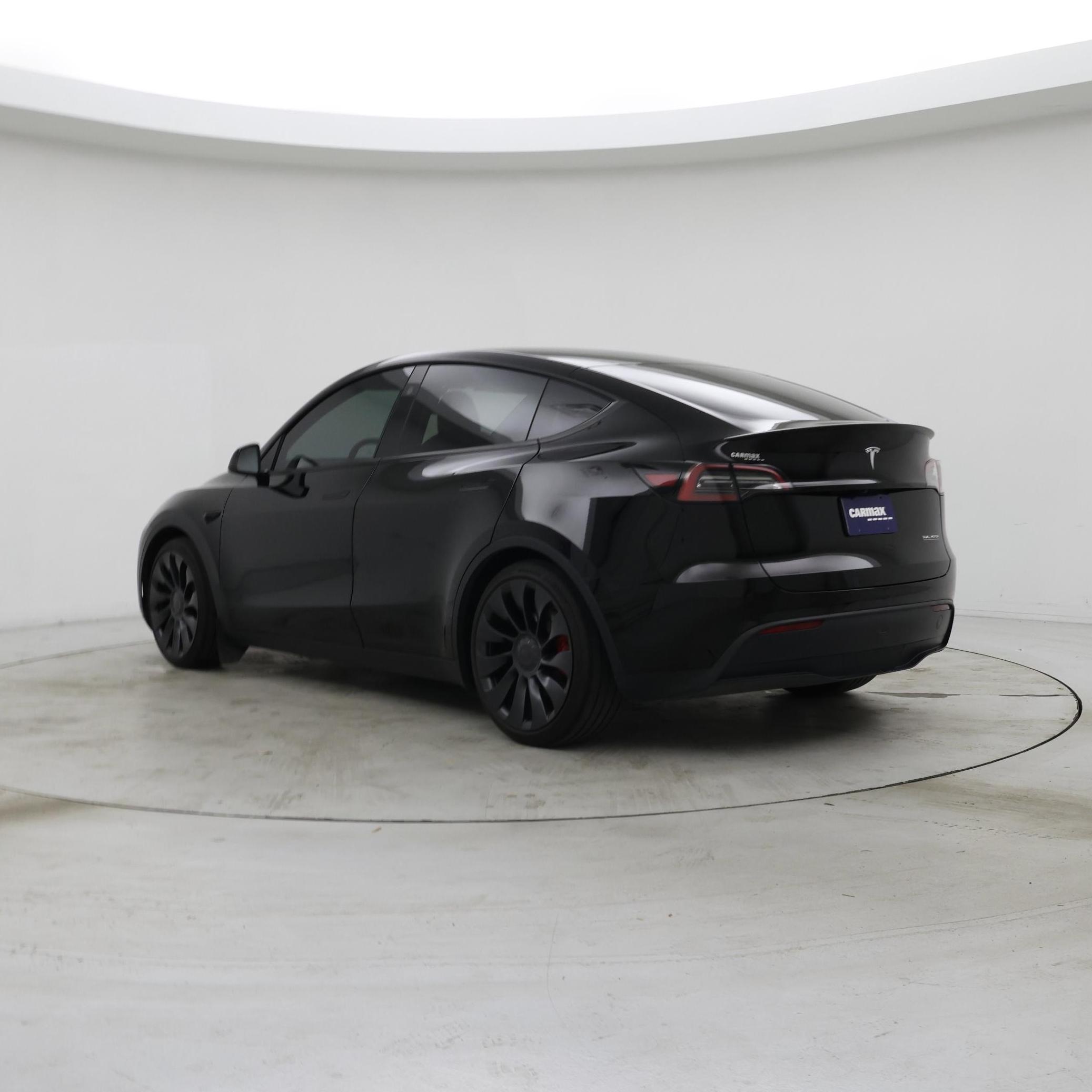 Thumbnail: 2025 Tesla Model Y - 2