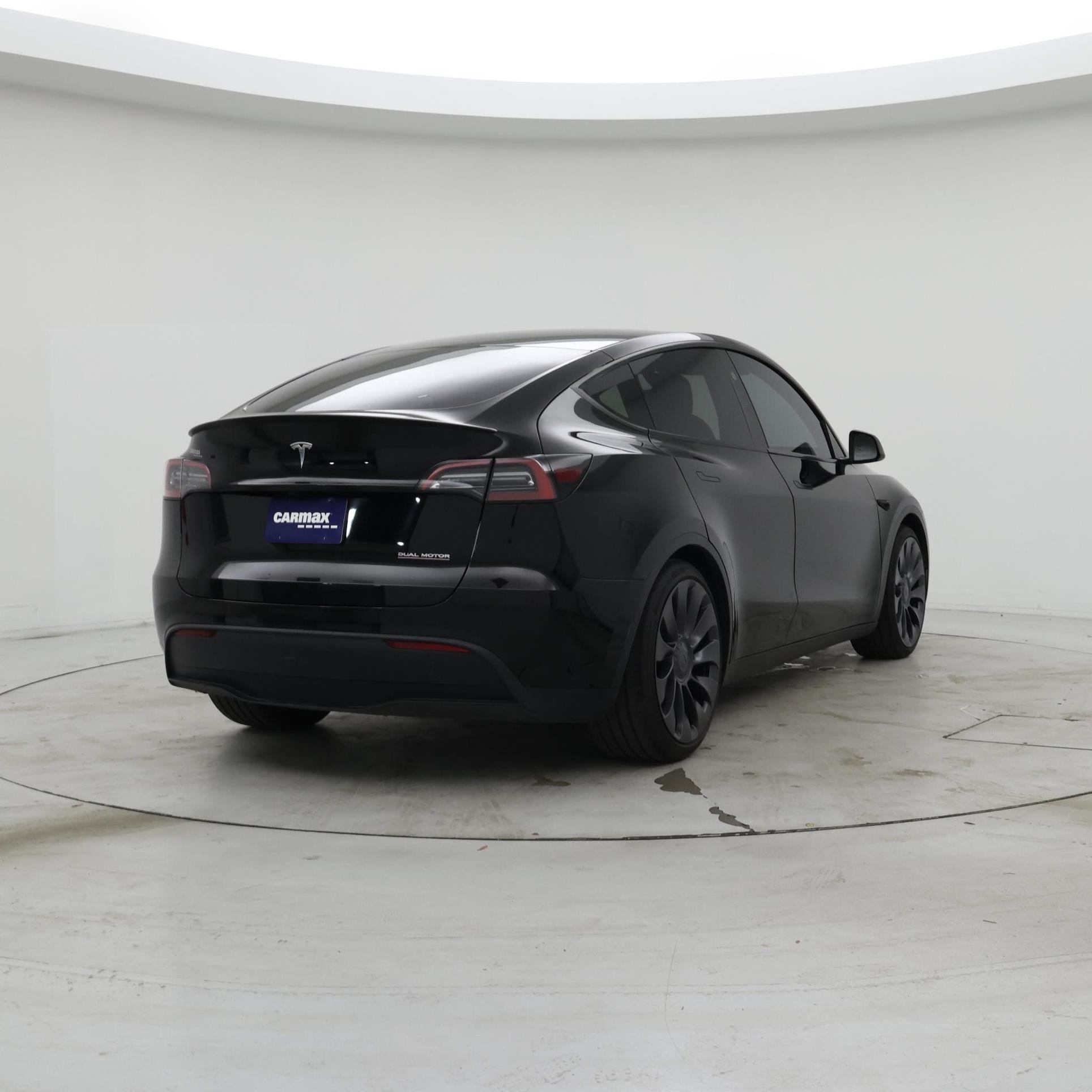 Thumbnail: 2025 Tesla Model Y - 8