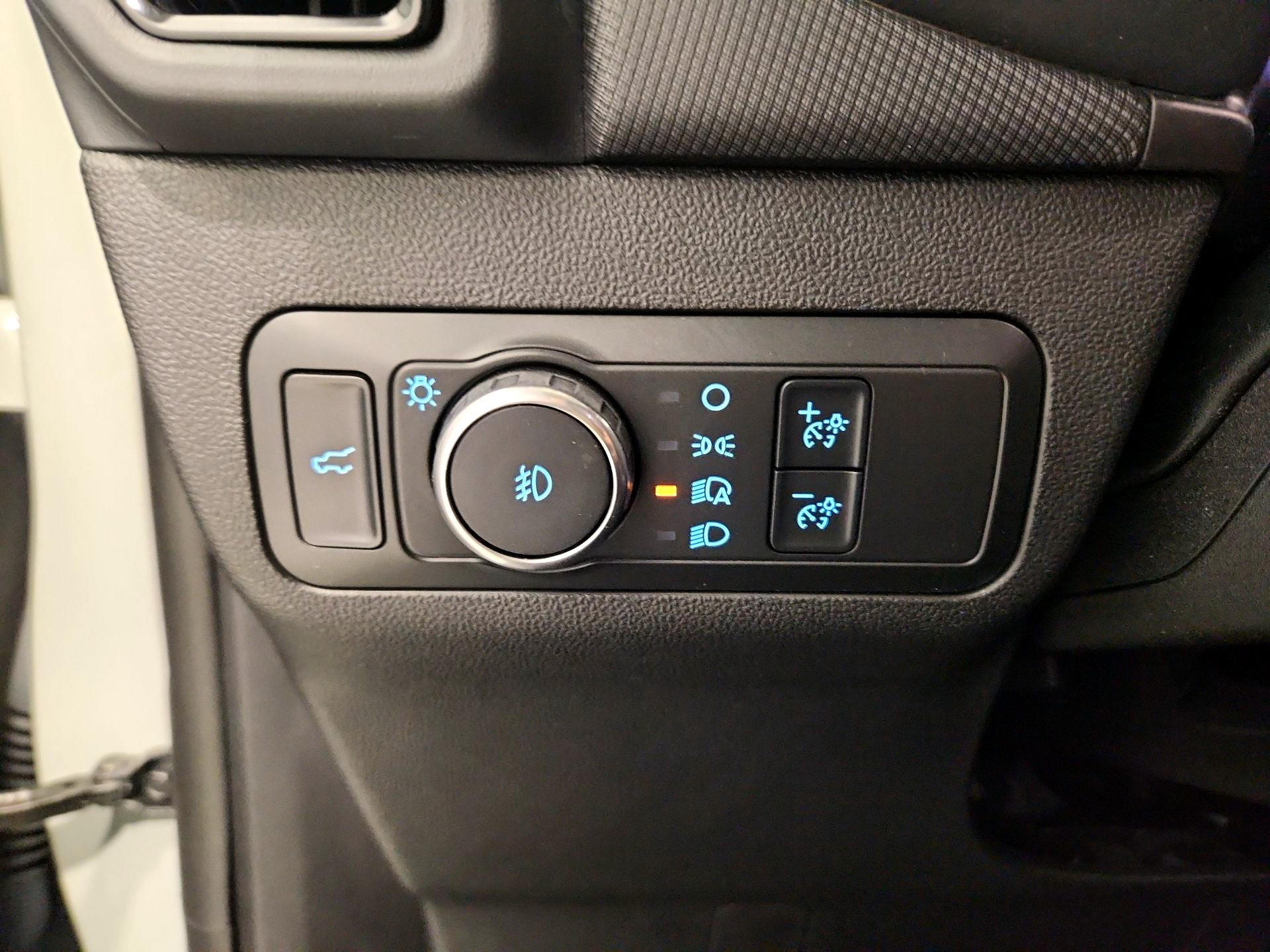 Thumbnail: 2021 Ford Bronco Sport - 13