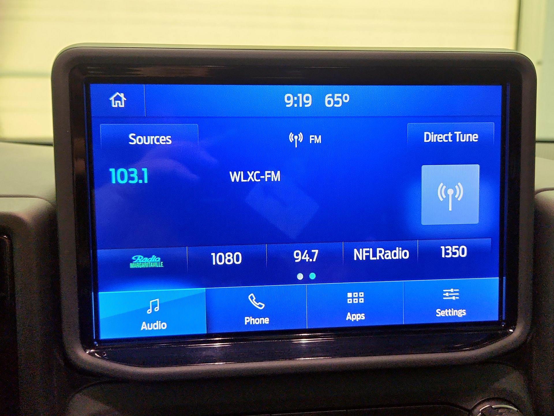 Thumbnail: 2021 Ford Bronco Sport - 15