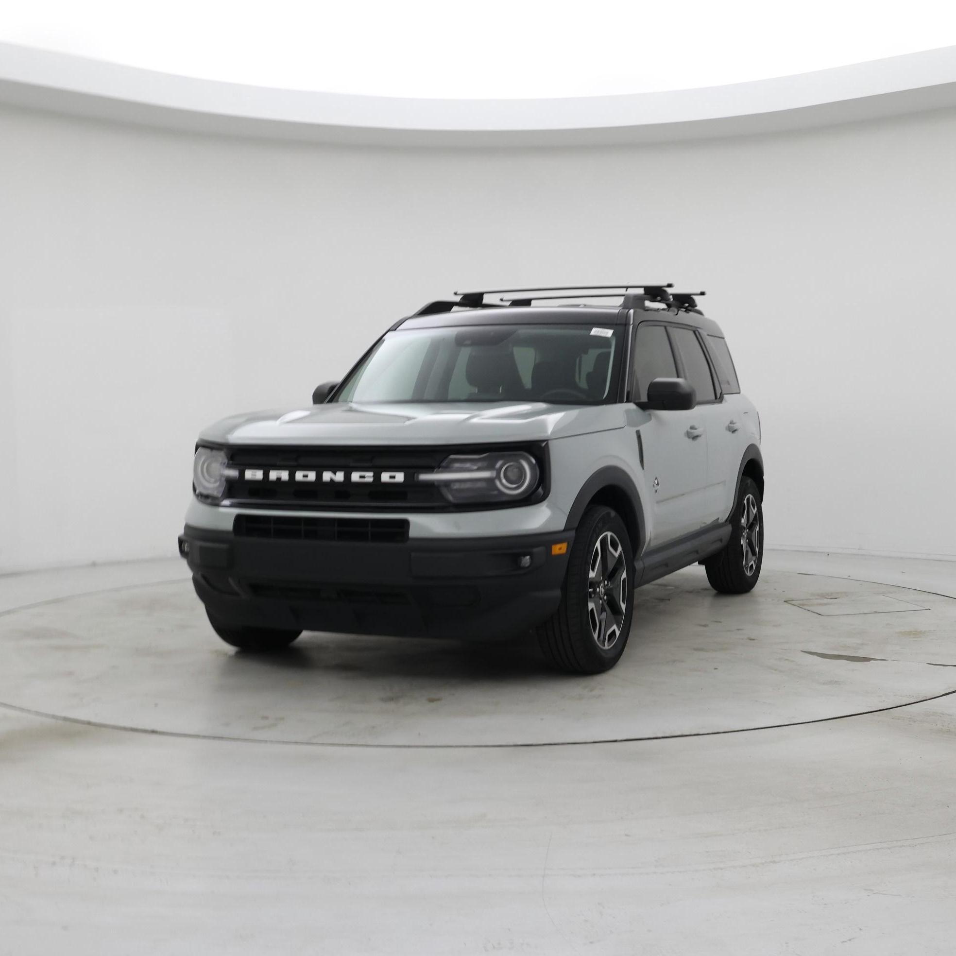 Thumbnail: 2021 Ford Bronco Sport - 4