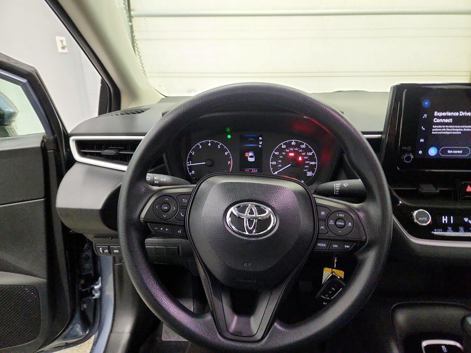 Thumbnail: 2025 Toyota Corolla - 10