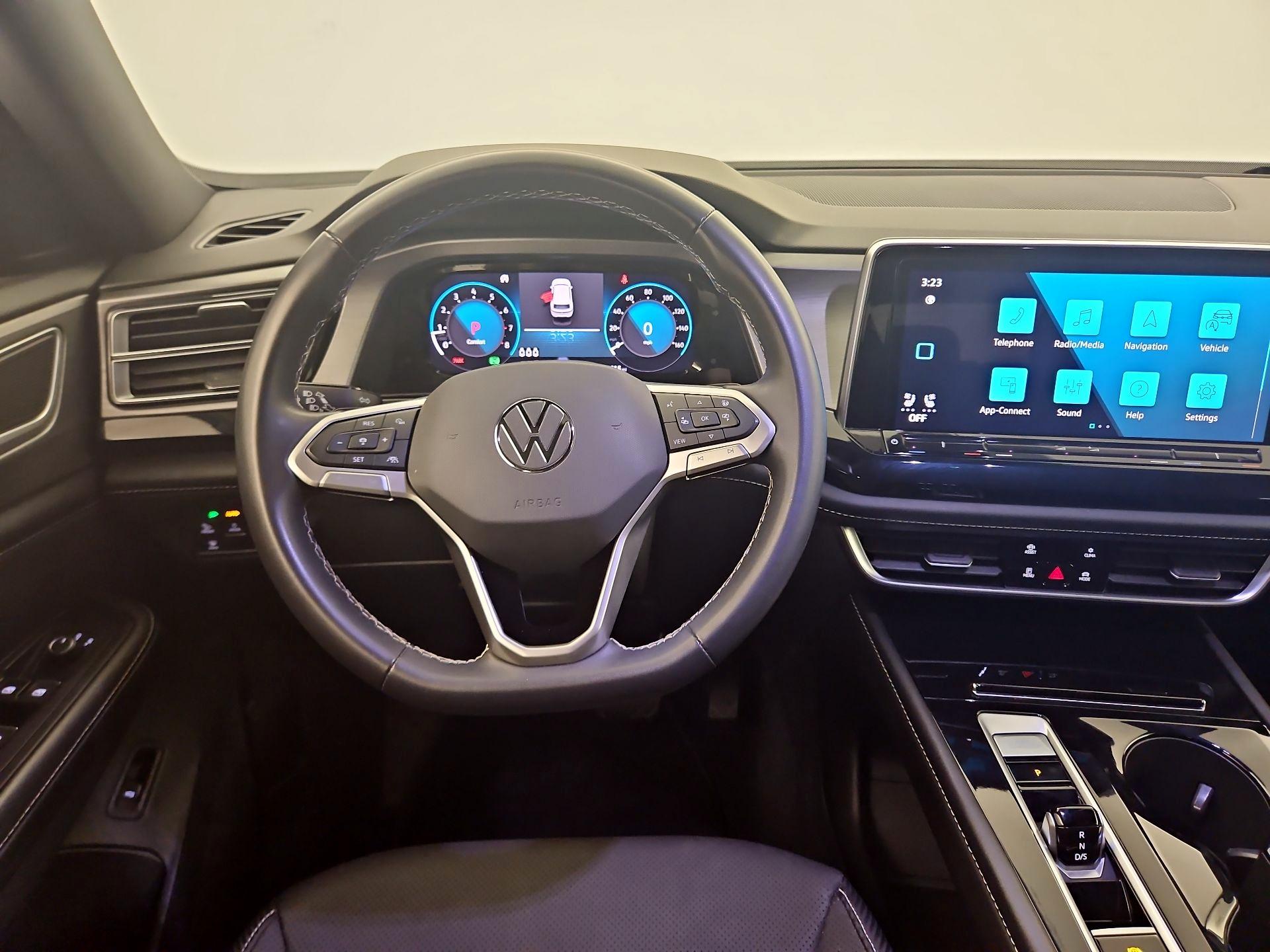 Thumbnail: 2024 Volkswagen Atlas - 10