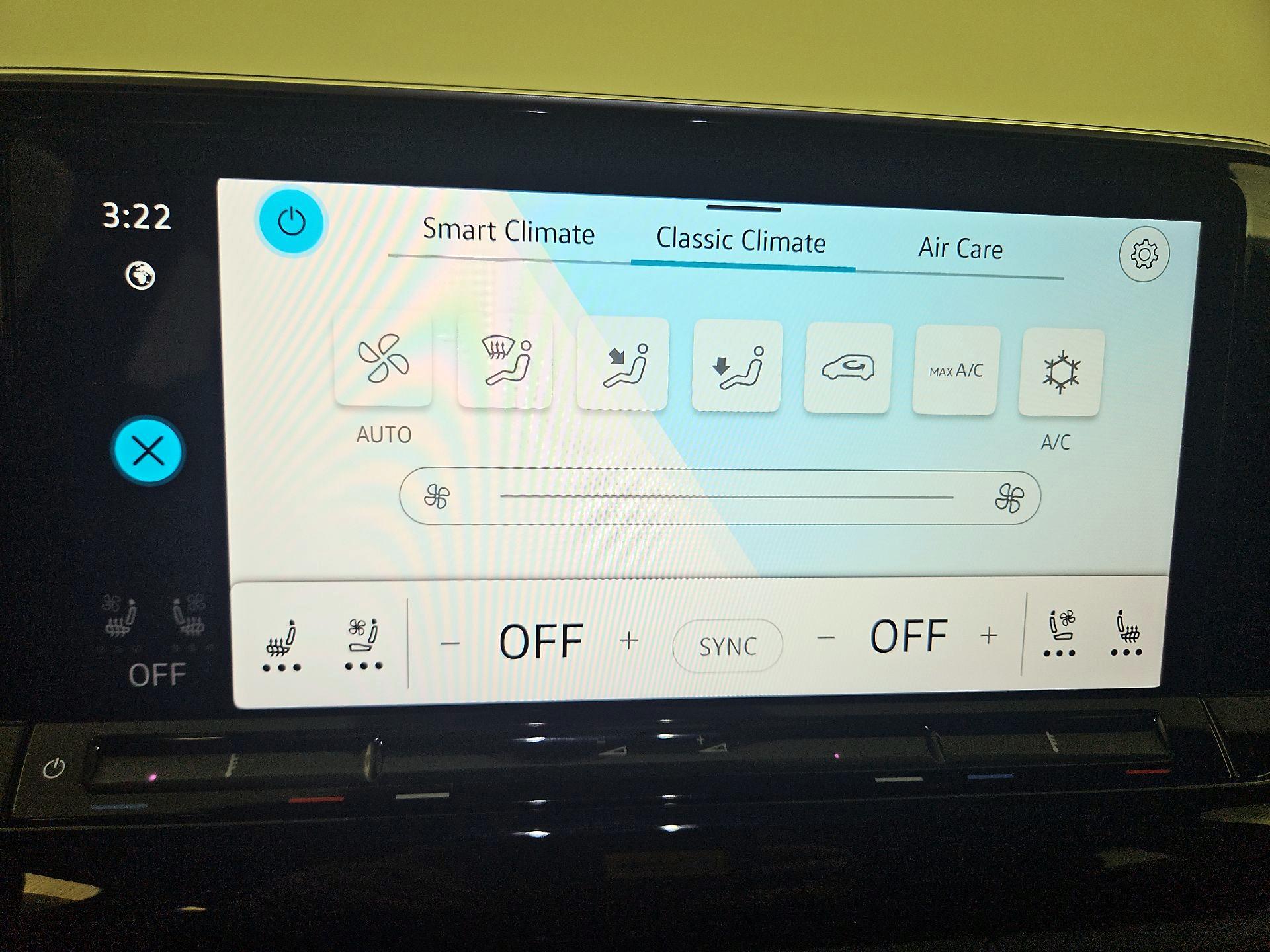 Thumbnail: 2024 Volkswagen Atlas - 16