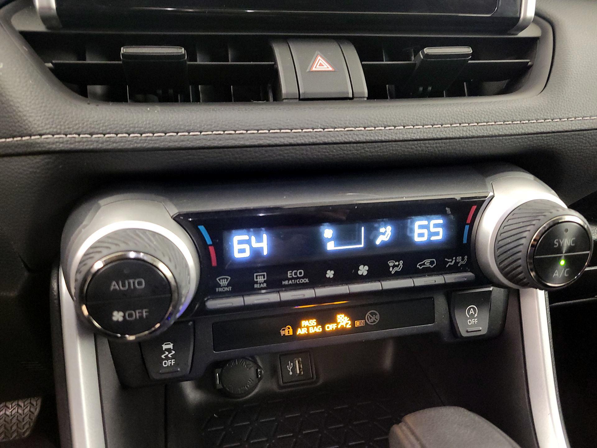 Thumbnail: 2024 Toyota RAV4 - 16