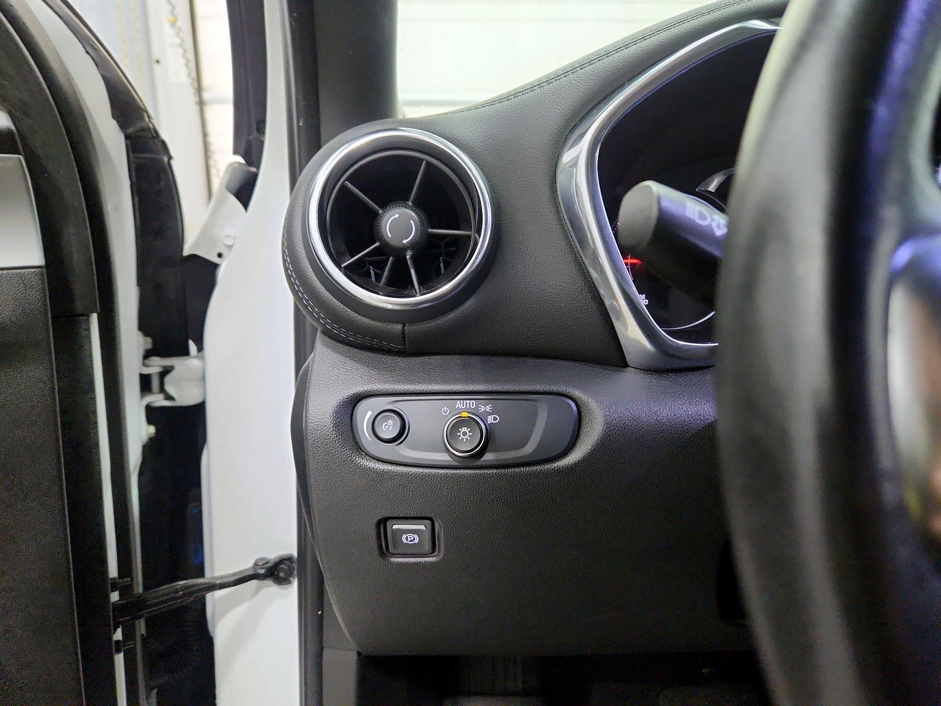 Thumbnail: 2021 Chevrolet Blazer - 13