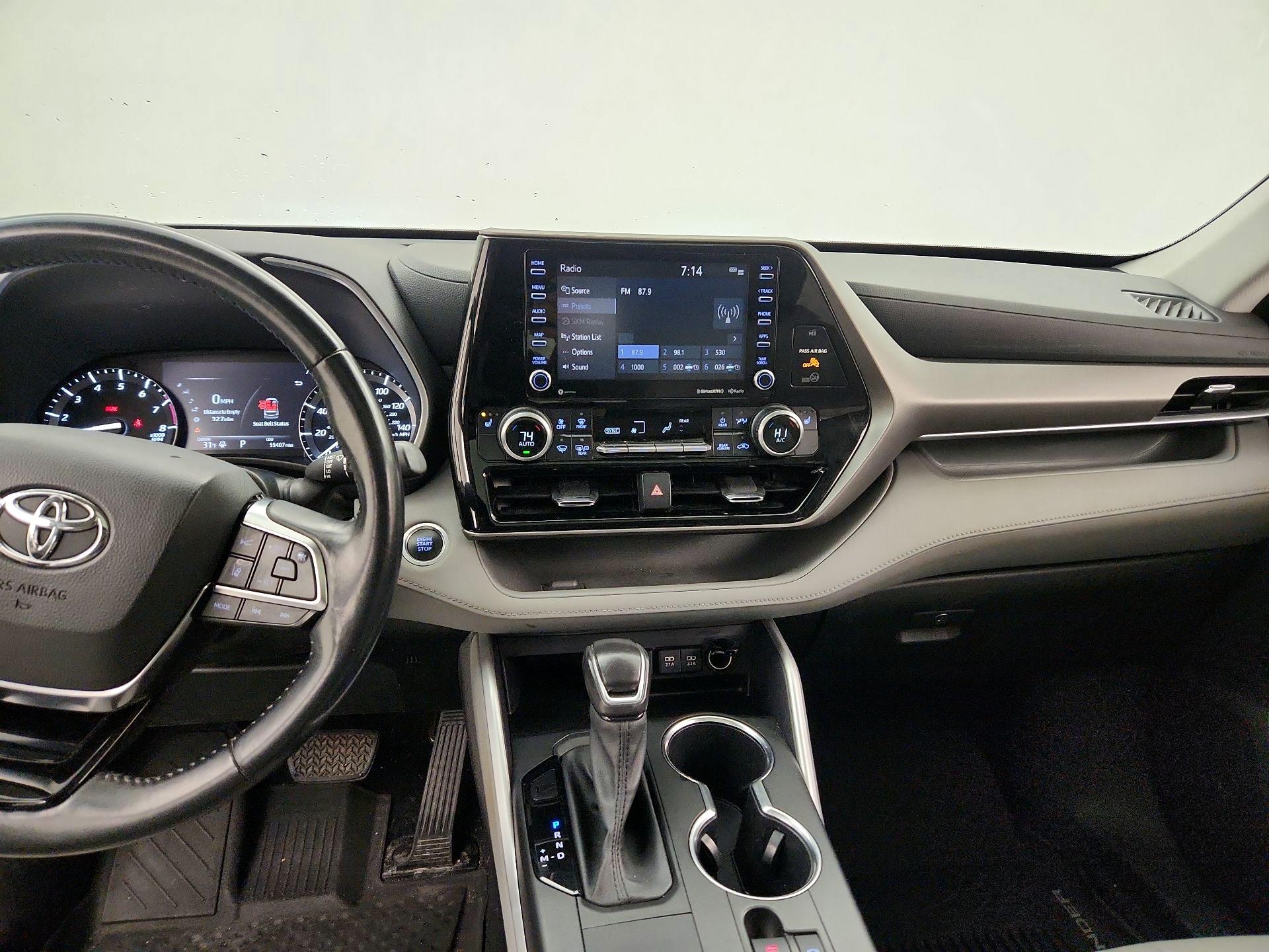 Thumbnail: 2020 Toyota Highlander - 9