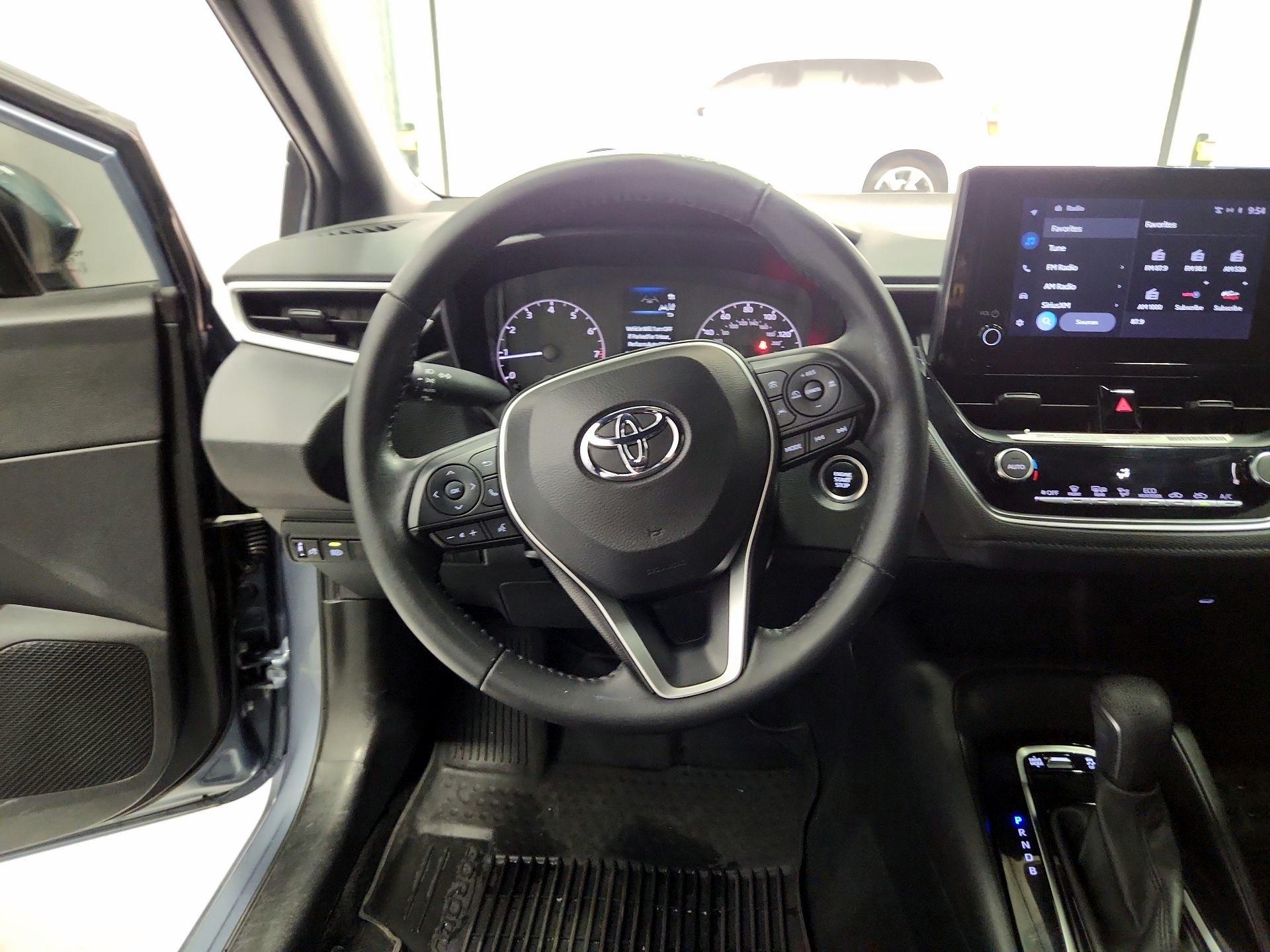 Thumbnail: 2024 Toyota Corolla - 10