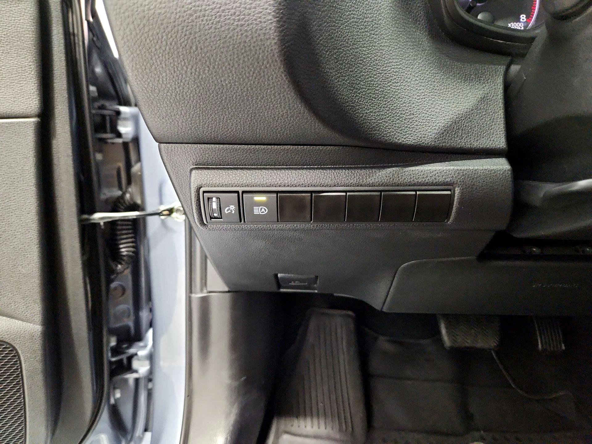 Thumbnail: 2024 Toyota Corolla - 13