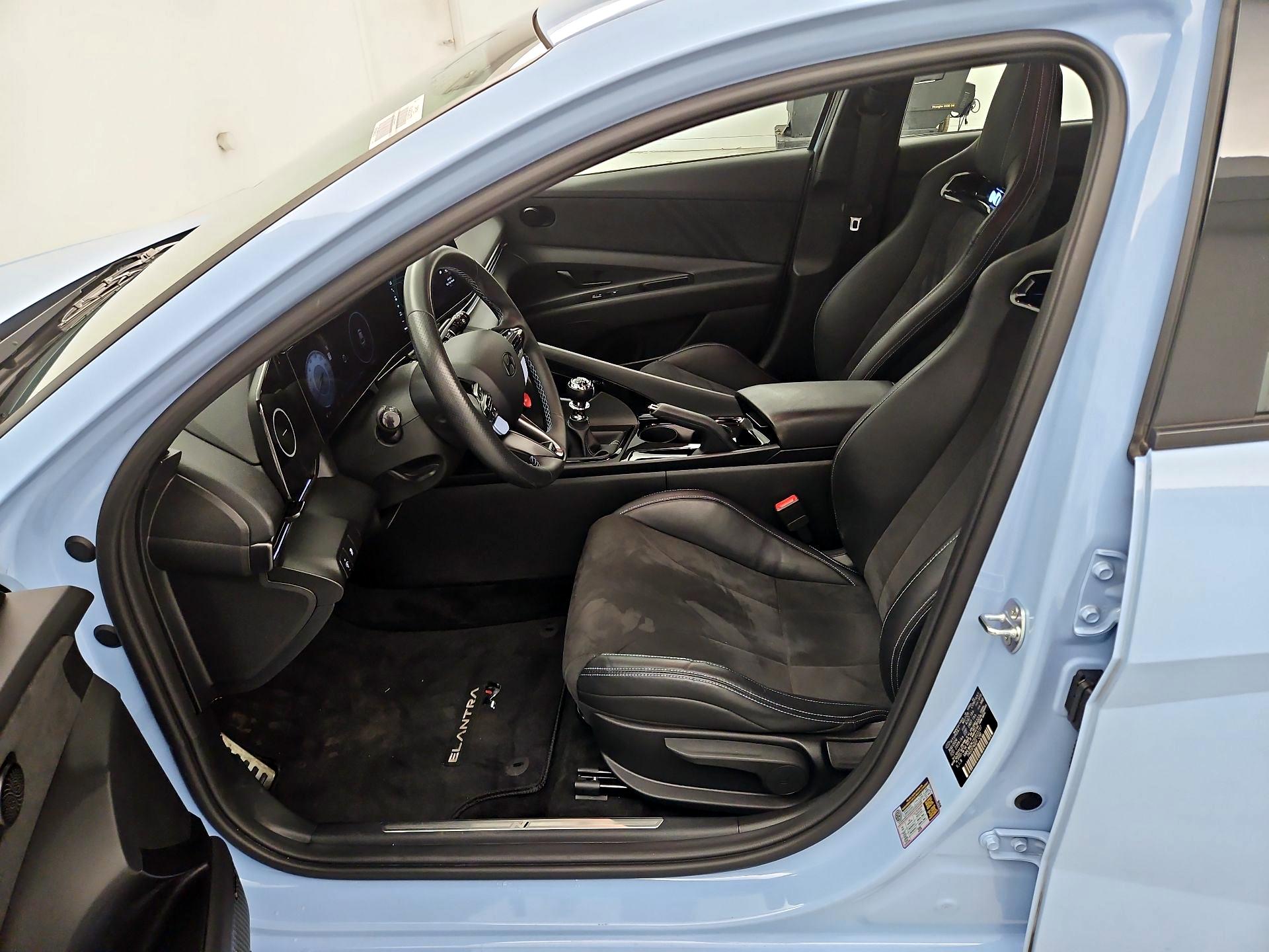 Thumbnail: 2025 Hyundai Elantra - 11