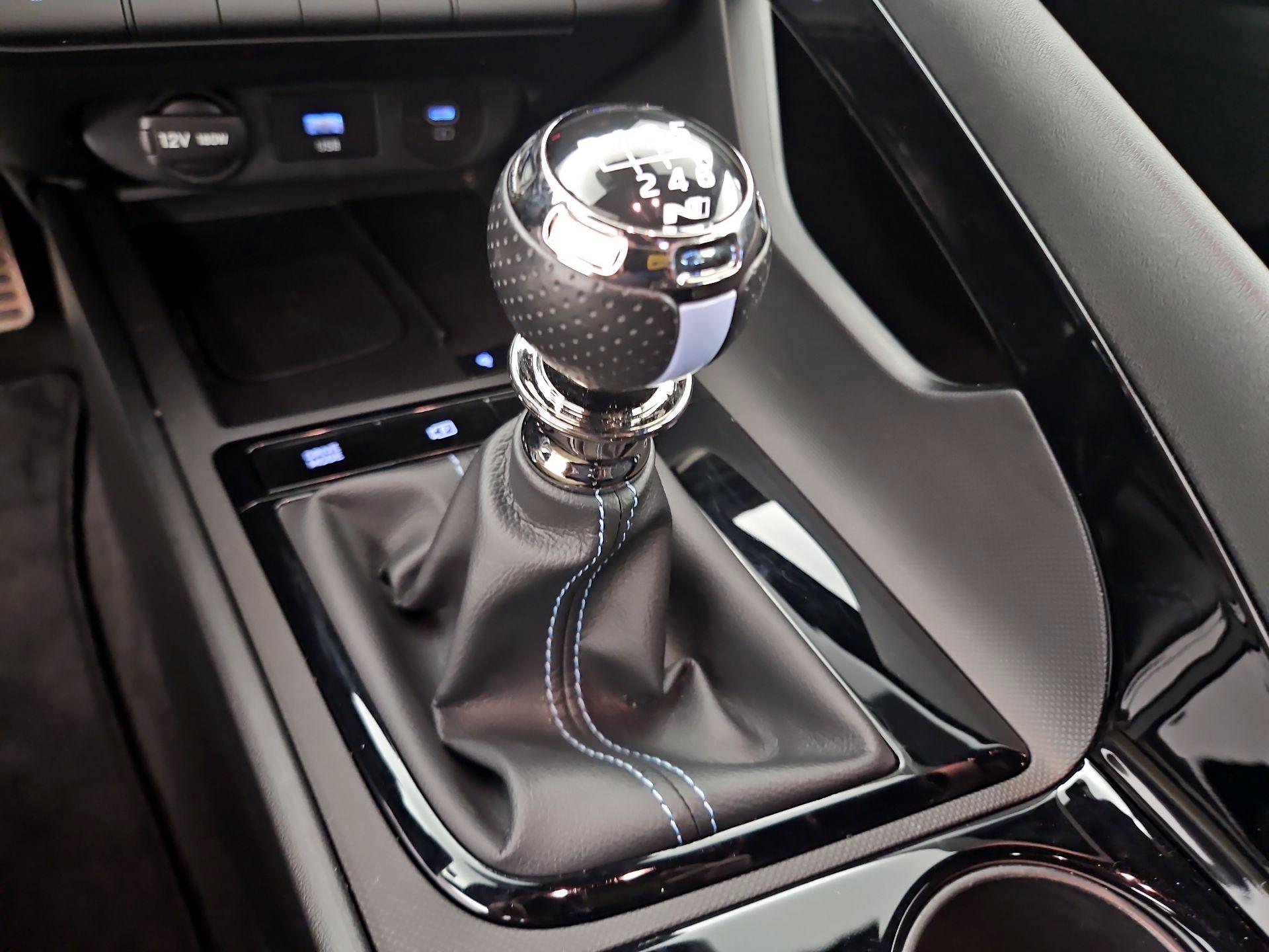 Thumbnail: 2025 Hyundai Elantra - 18