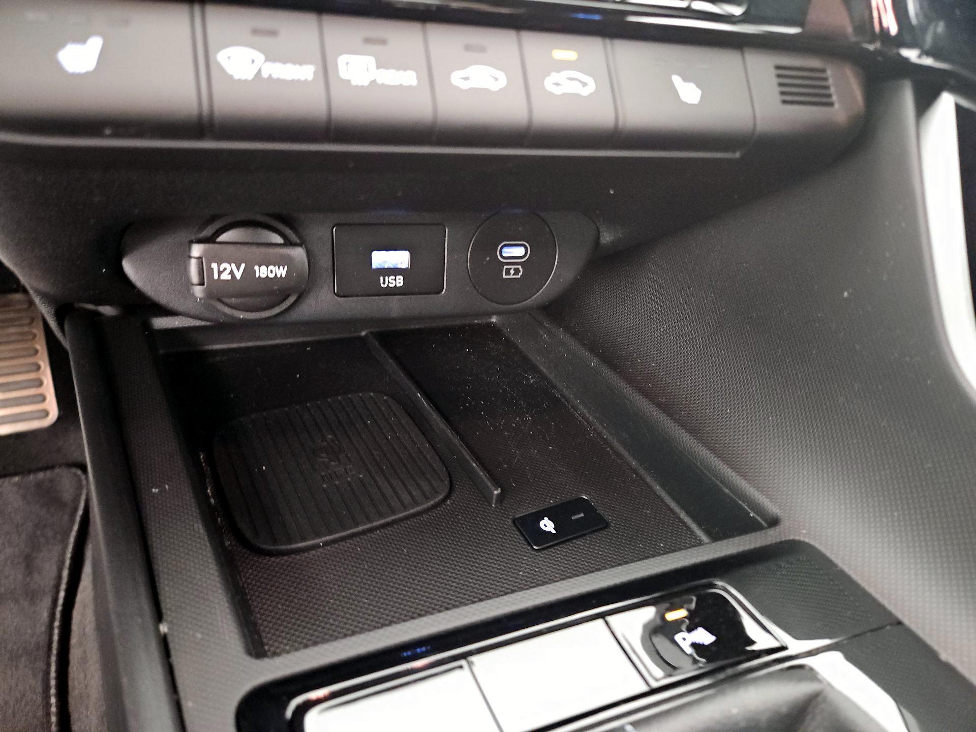 Thumbnail: 2025 Hyundai Elantra - 19