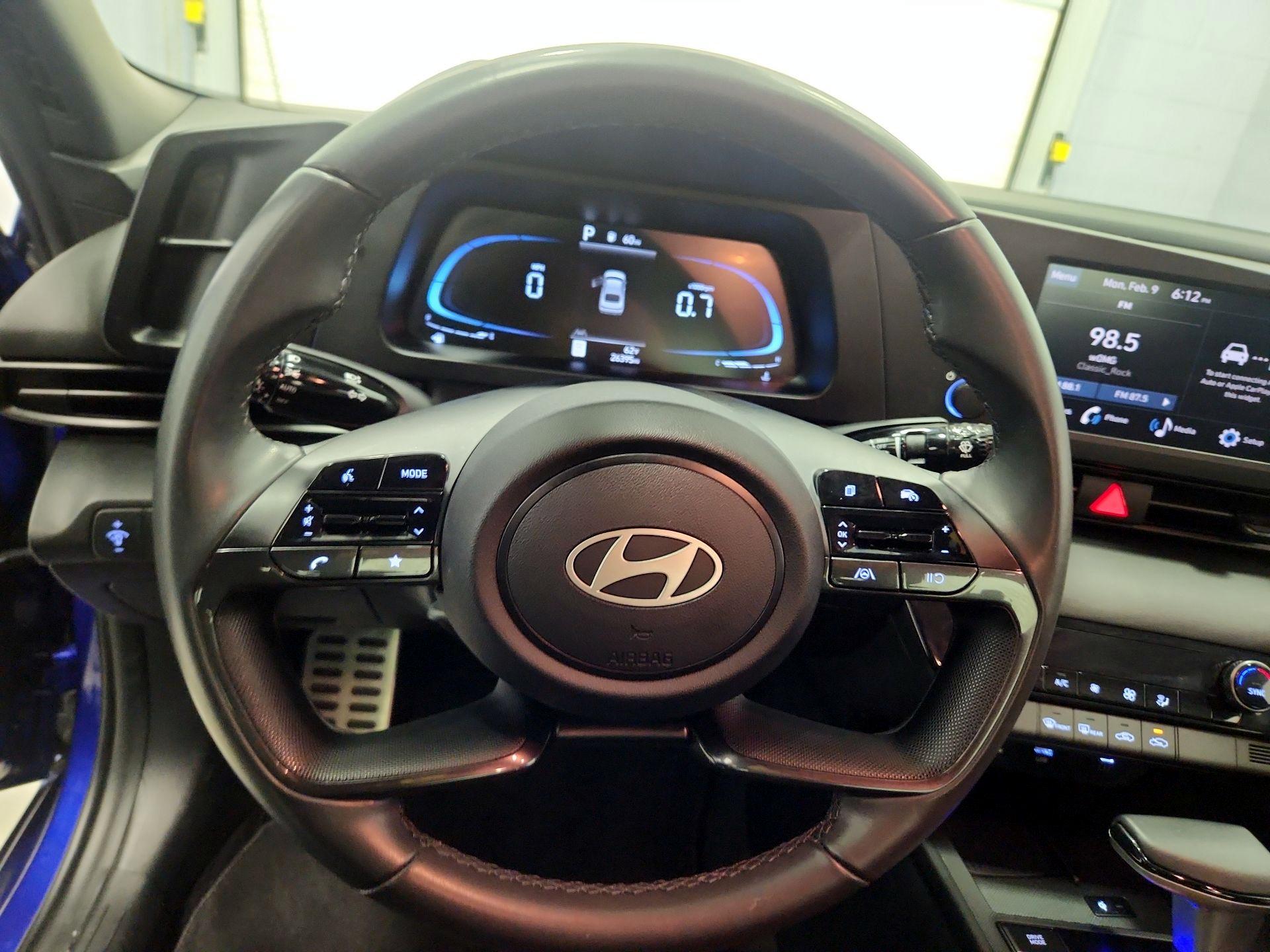 Thumbnail: 2025 Hyundai Elantra - 10