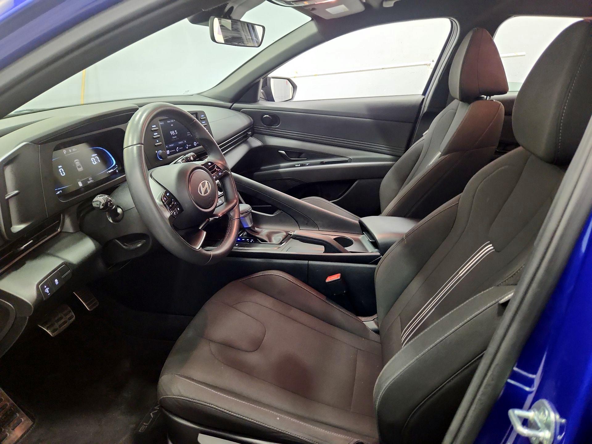 Thumbnail: 2025 Hyundai Elantra - 11