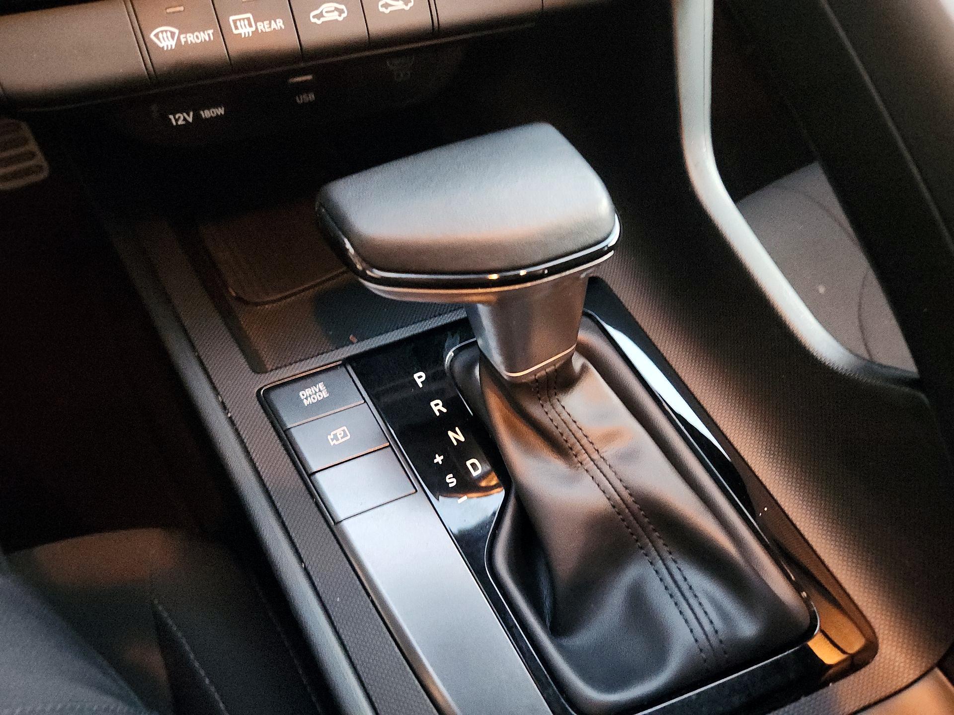 Thumbnail: 2025 Hyundai Elantra - 17