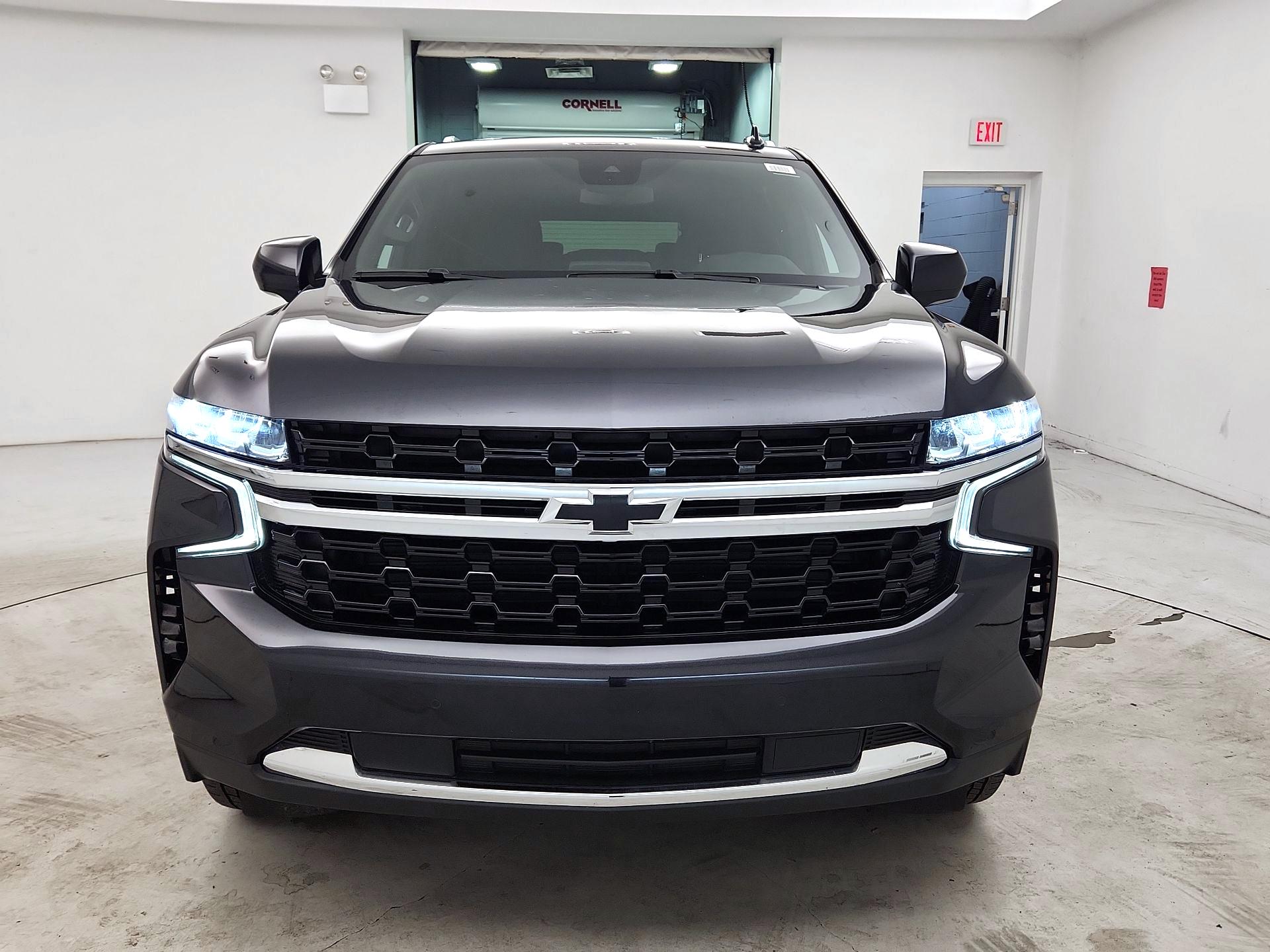 Thumbnail: 2024 Chevrolet Suburban - 2