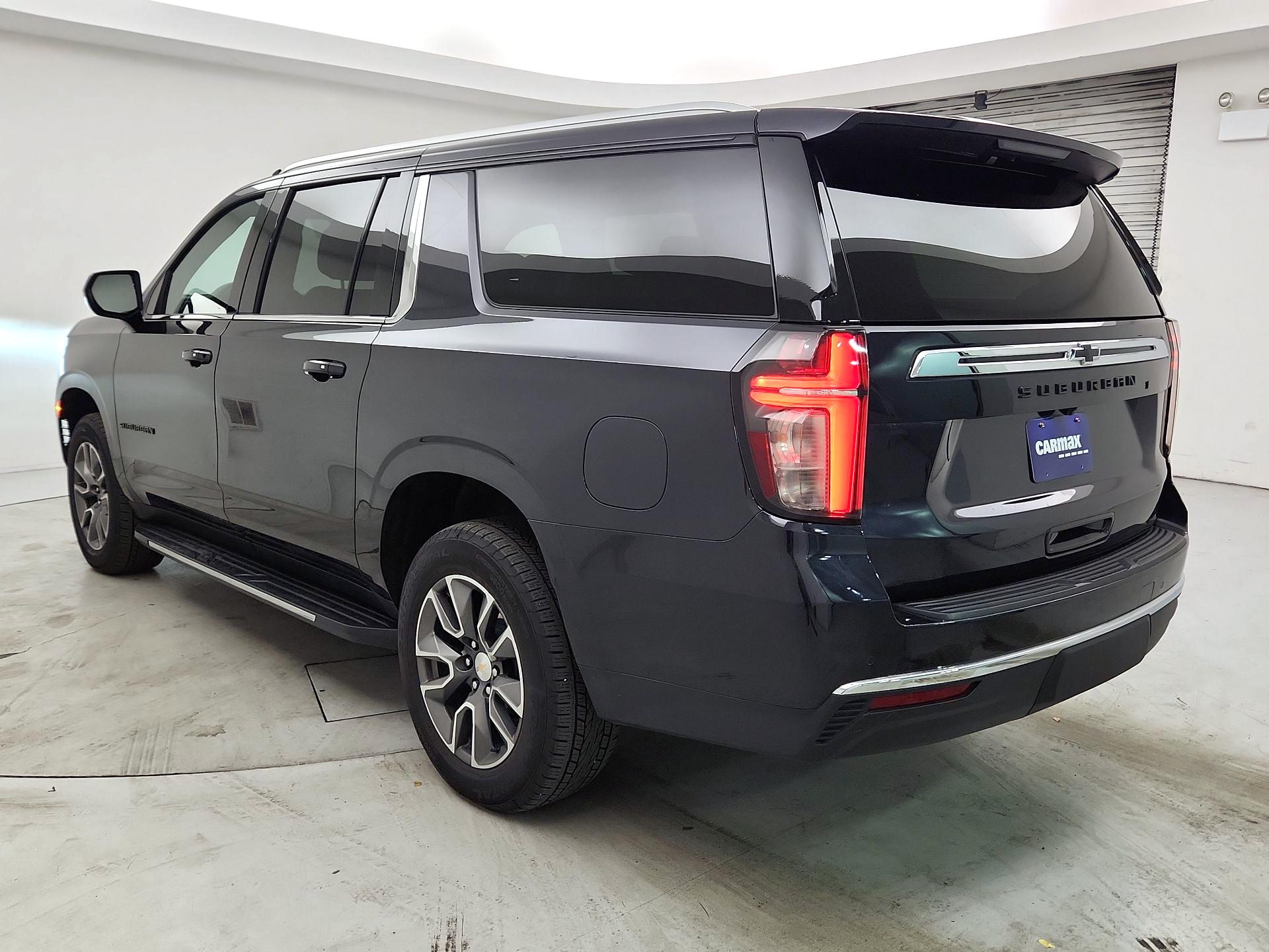 Thumbnail: 2024 Chevrolet Suburban - 7