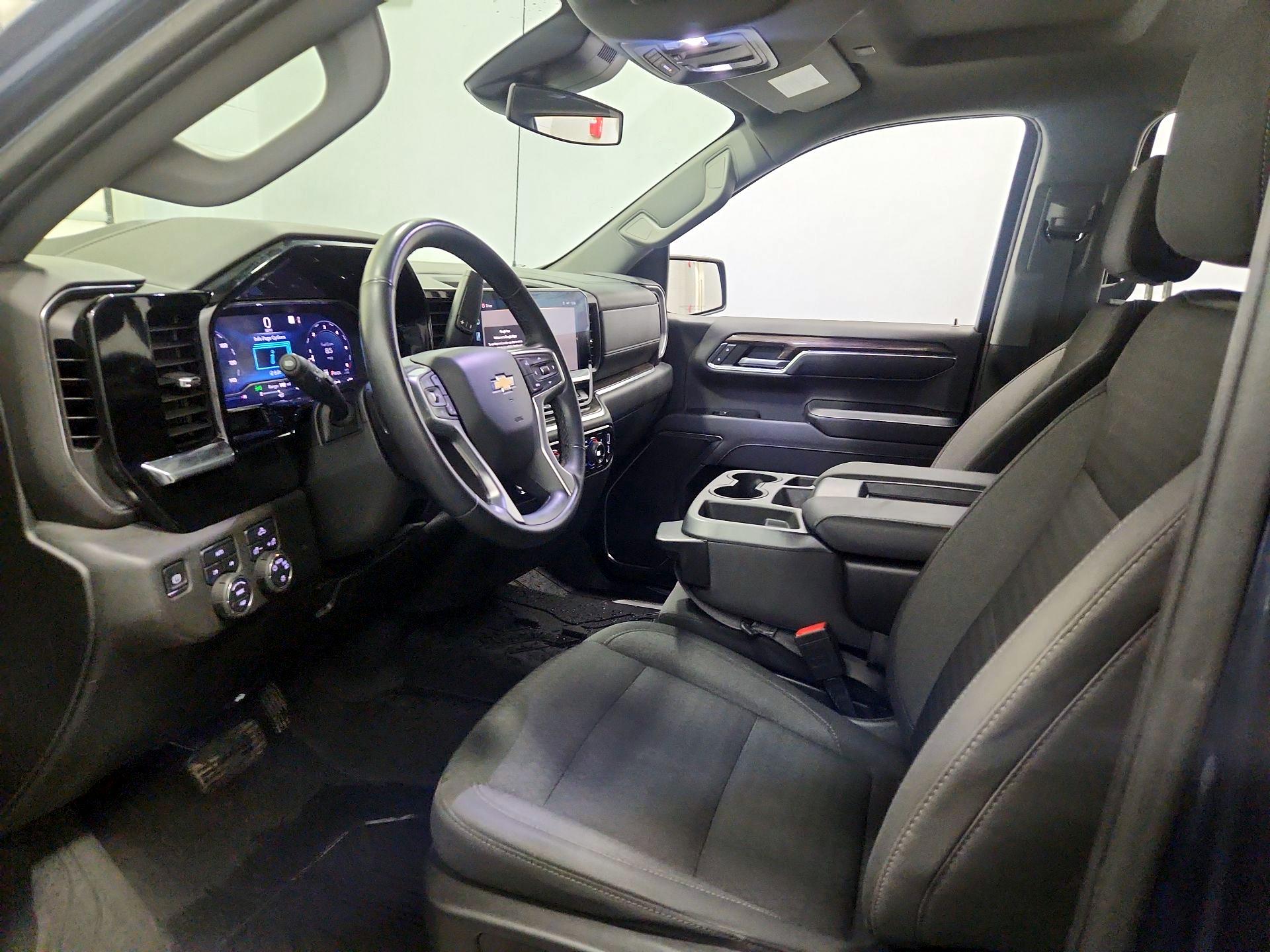 Thumbnail: 2023 Chevrolet Silverado 1500 - 11