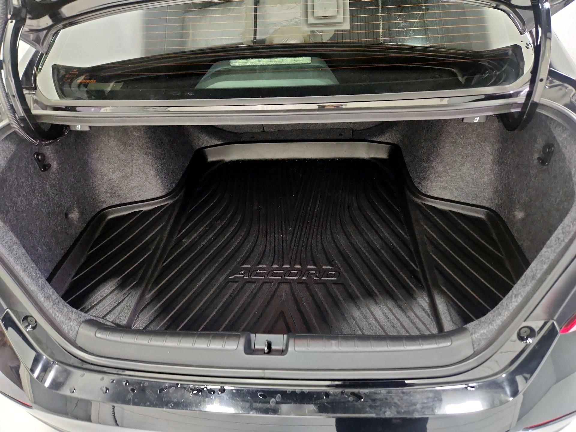 Thumbnail: 2022 Honda Accord - 20