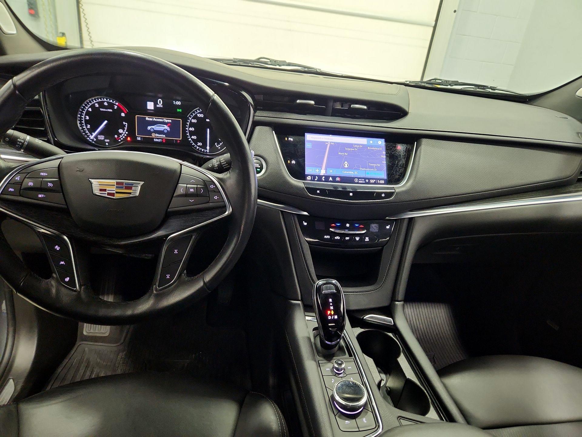 Thumbnail: 2021 Cadillac XT5 - 9