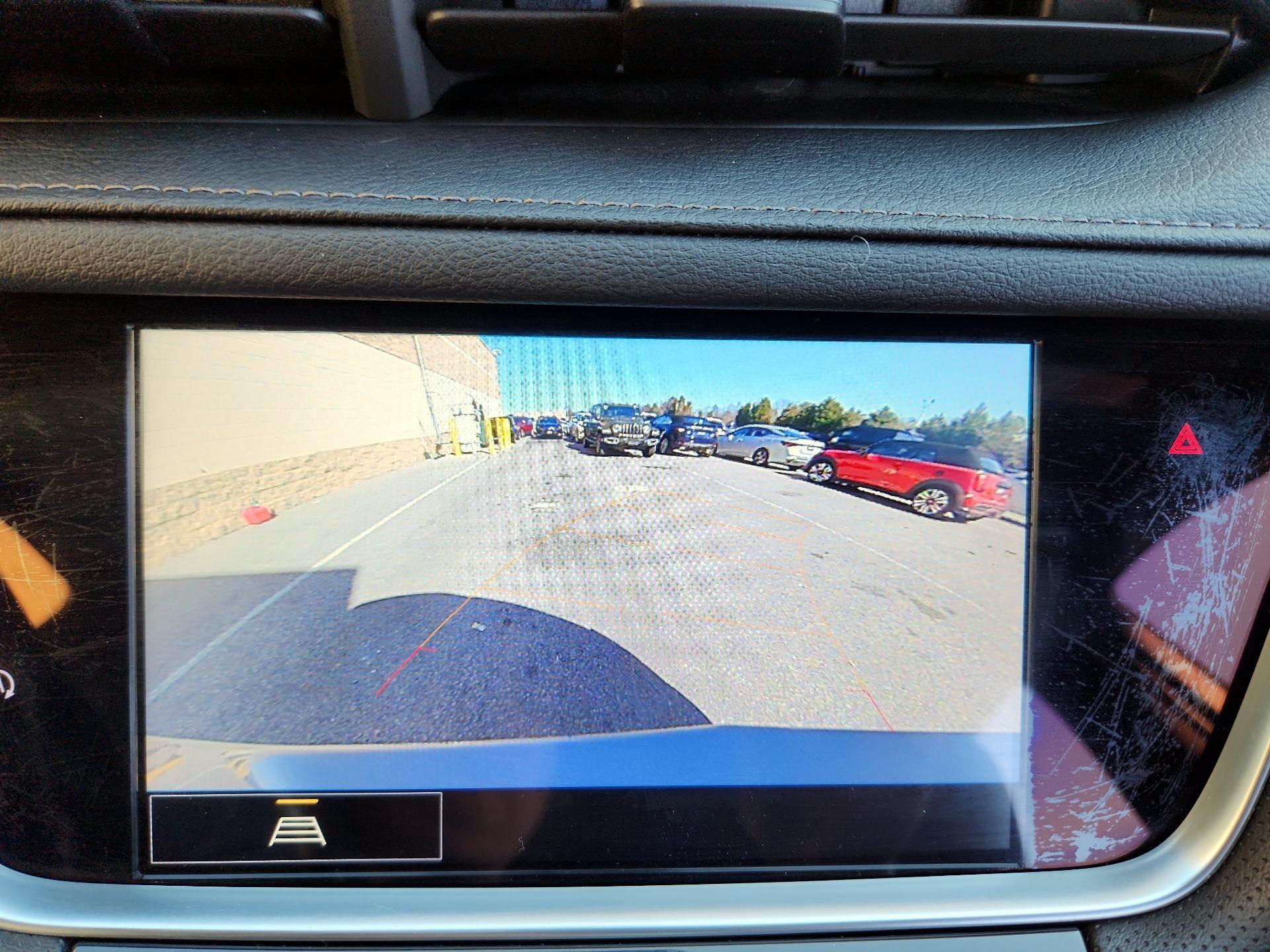 Thumbnail: 2021 Cadillac XT5 - 15