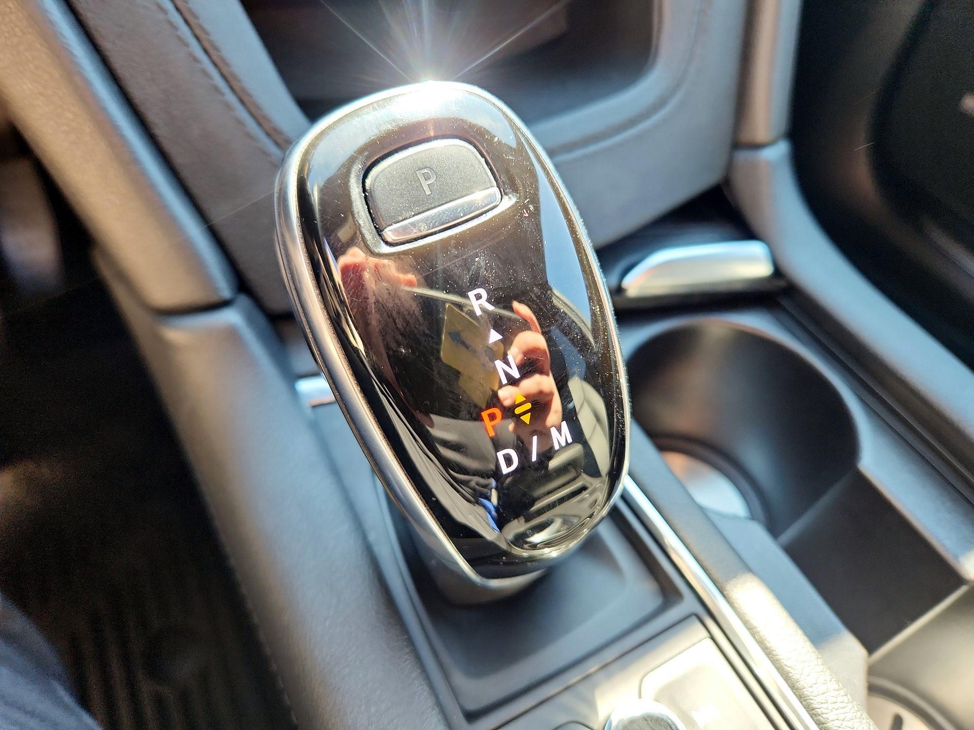 Thumbnail: 2021 Cadillac XT5 - 18