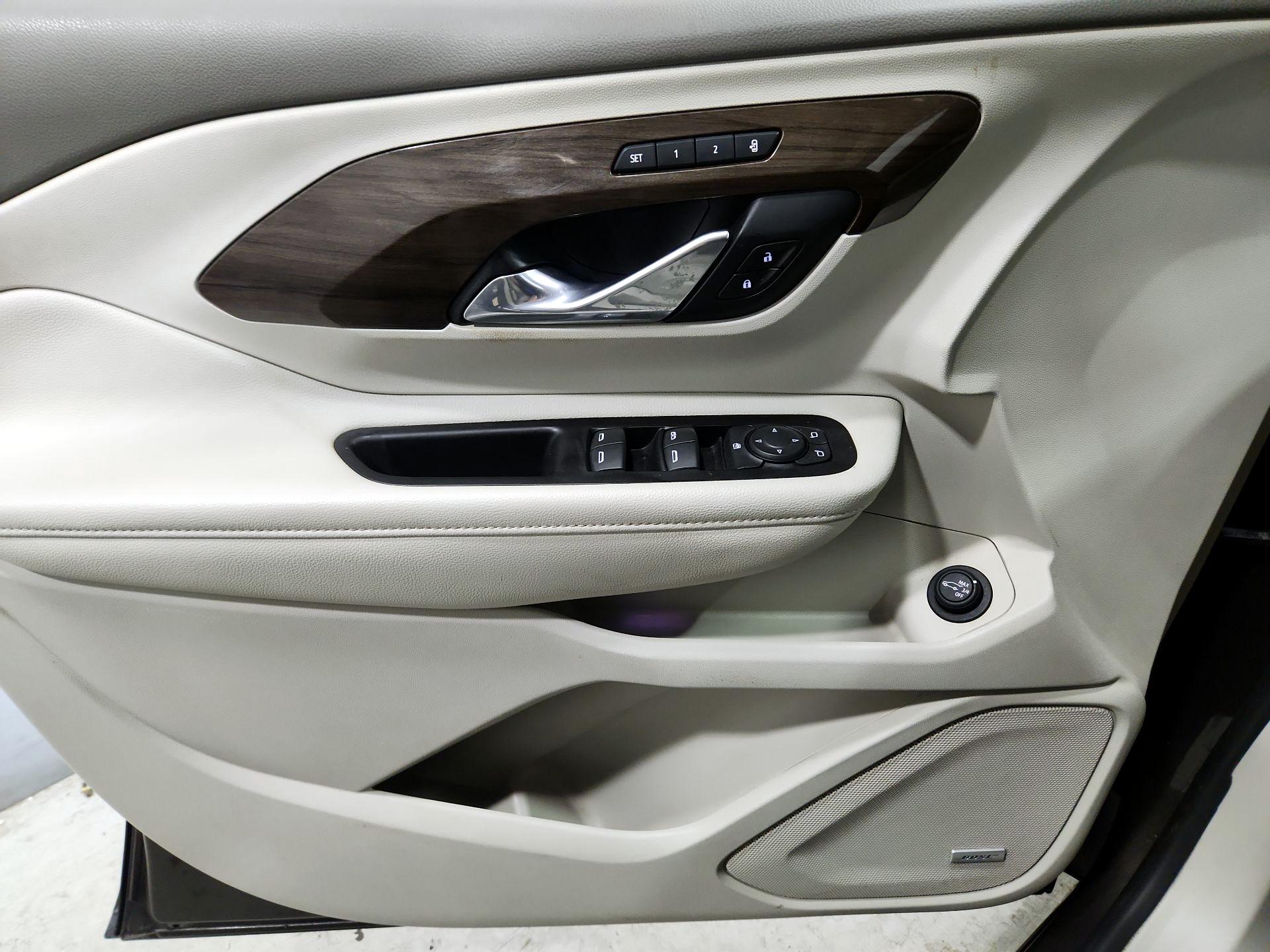 Thumbnail: 2020 GMC Terrain - 12