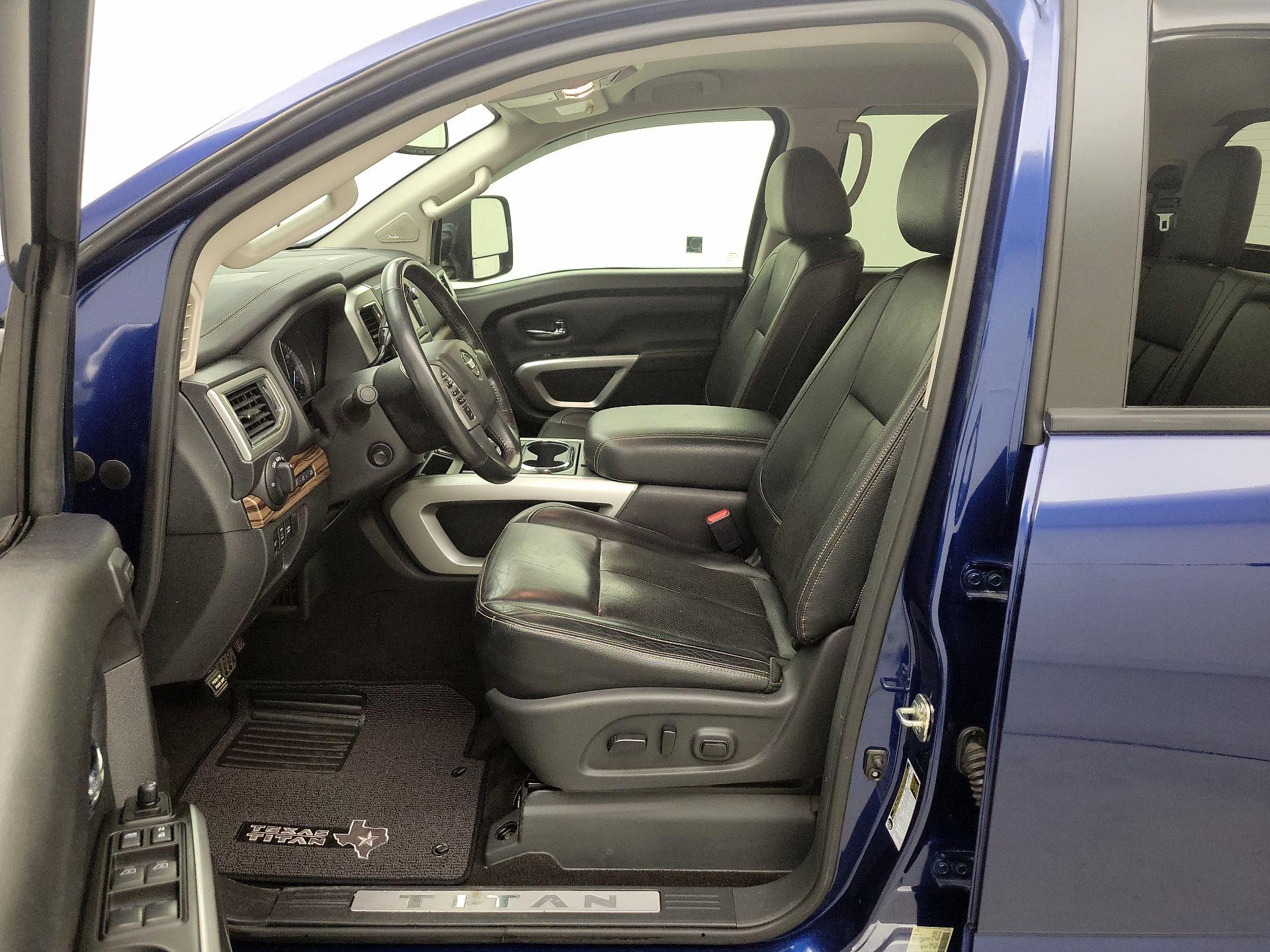 Thumbnail: 2019 Nissan Titan - 11