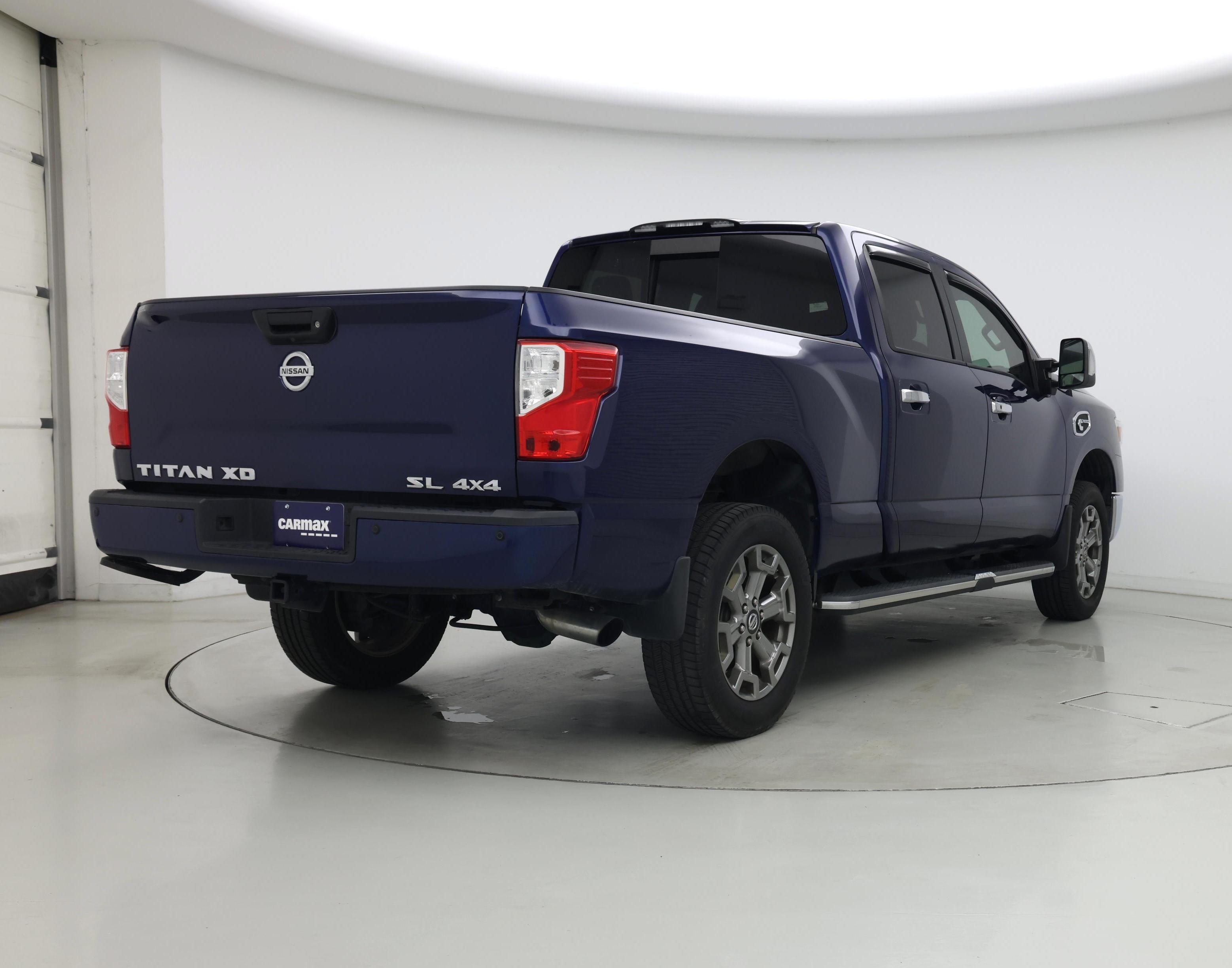 Thumbnail: 2019 Nissan Titan - 8