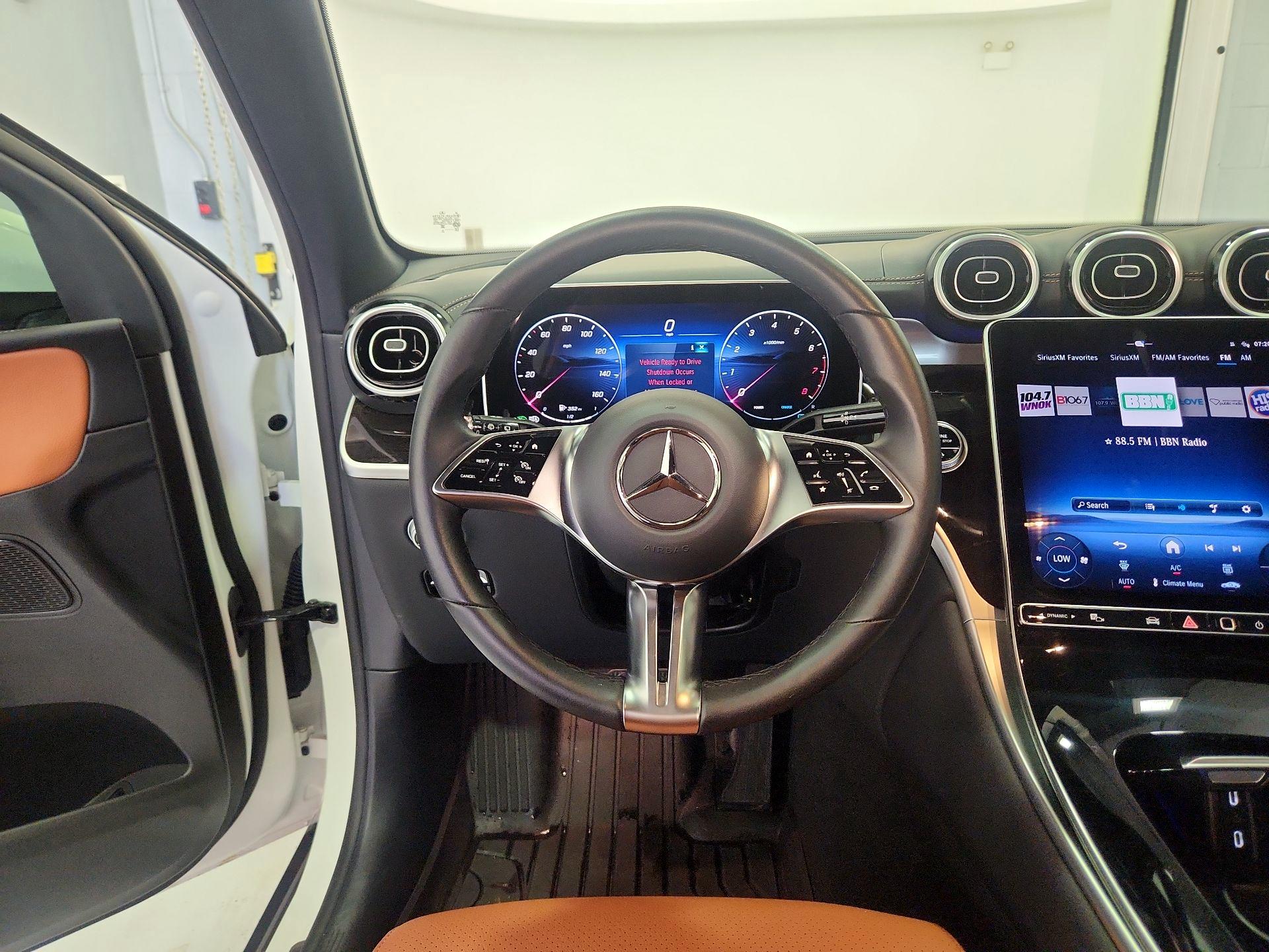 Thumbnail: 2025 Mercedes-Benz GLC - 10