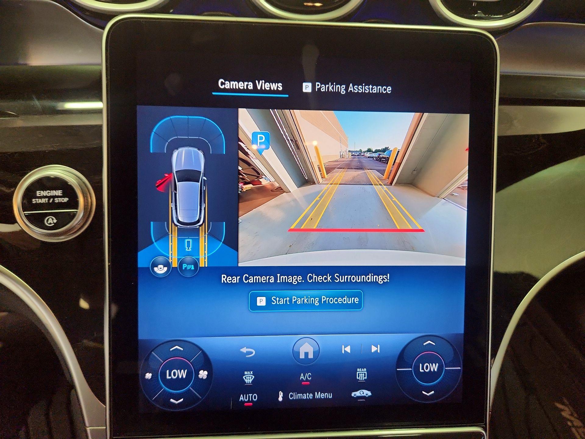 Thumbnail: 2025 Mercedes-Benz GLC - 13