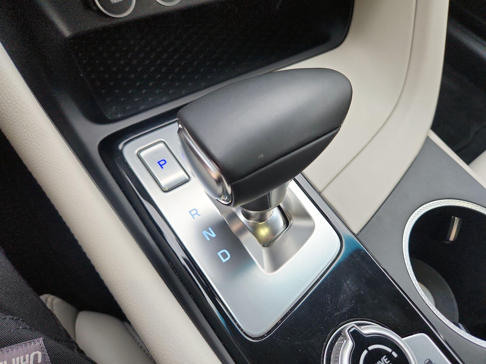 Thumbnail: 2025 Genesis G70 - 18