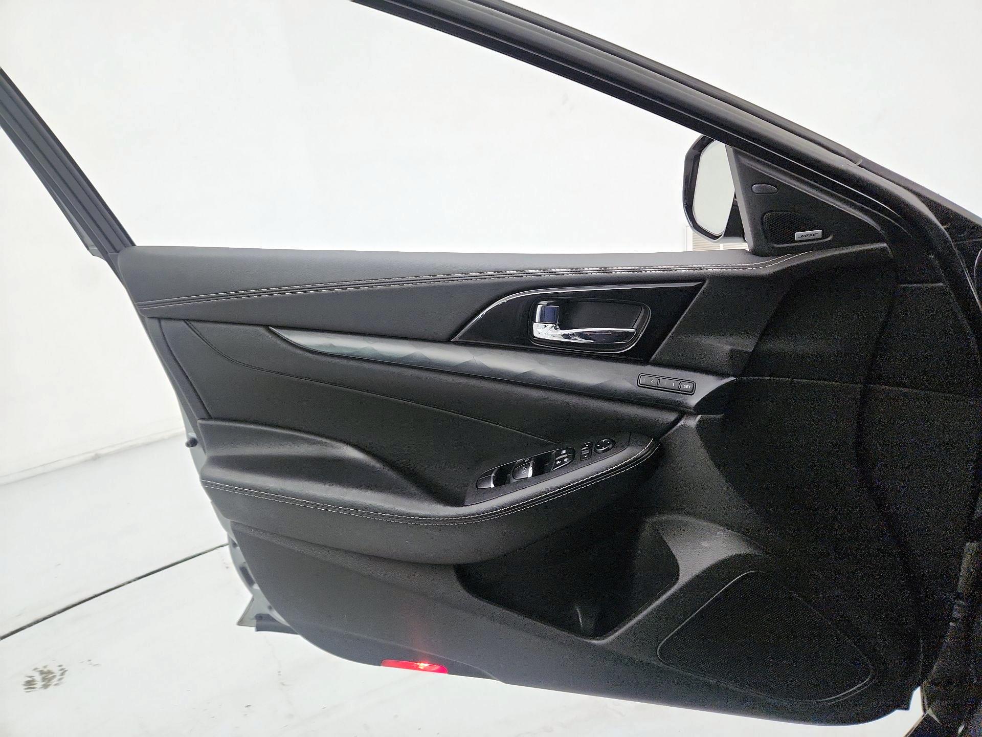 Thumbnail: 2021 Nissan Maxima - 12