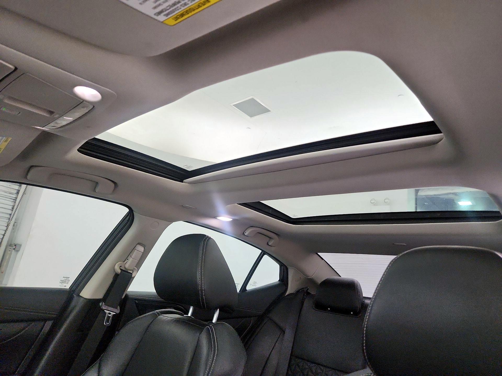 Thumbnail: 2021 Nissan Maxima - 20