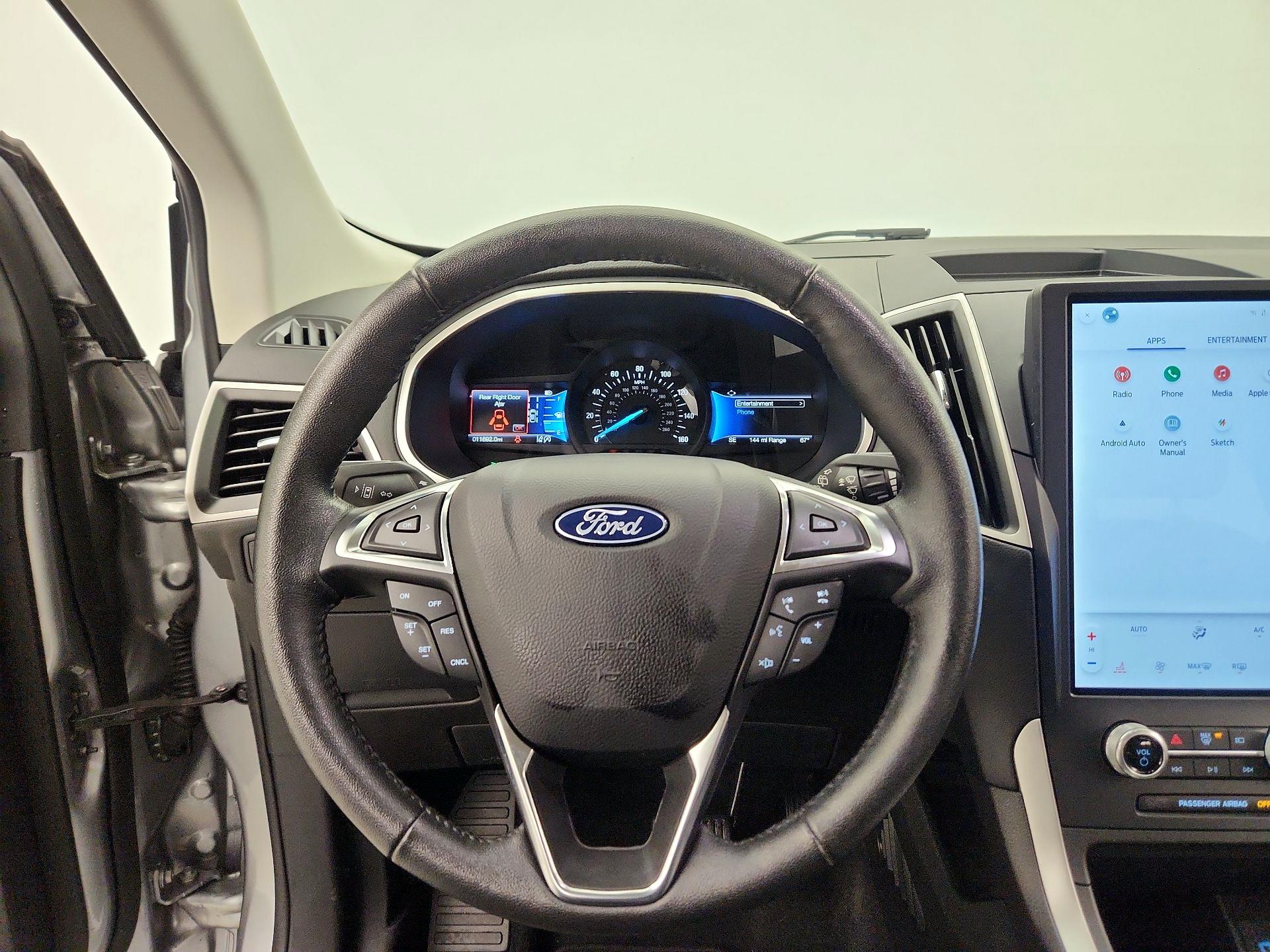 Thumbnail: 2021 Ford Edge - 10