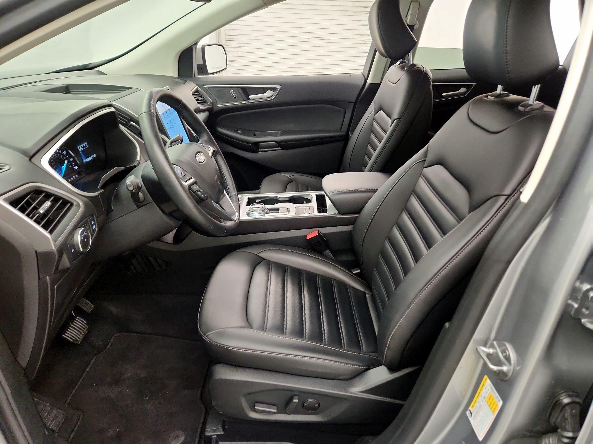 Thumbnail: 2021 Ford Edge - 11