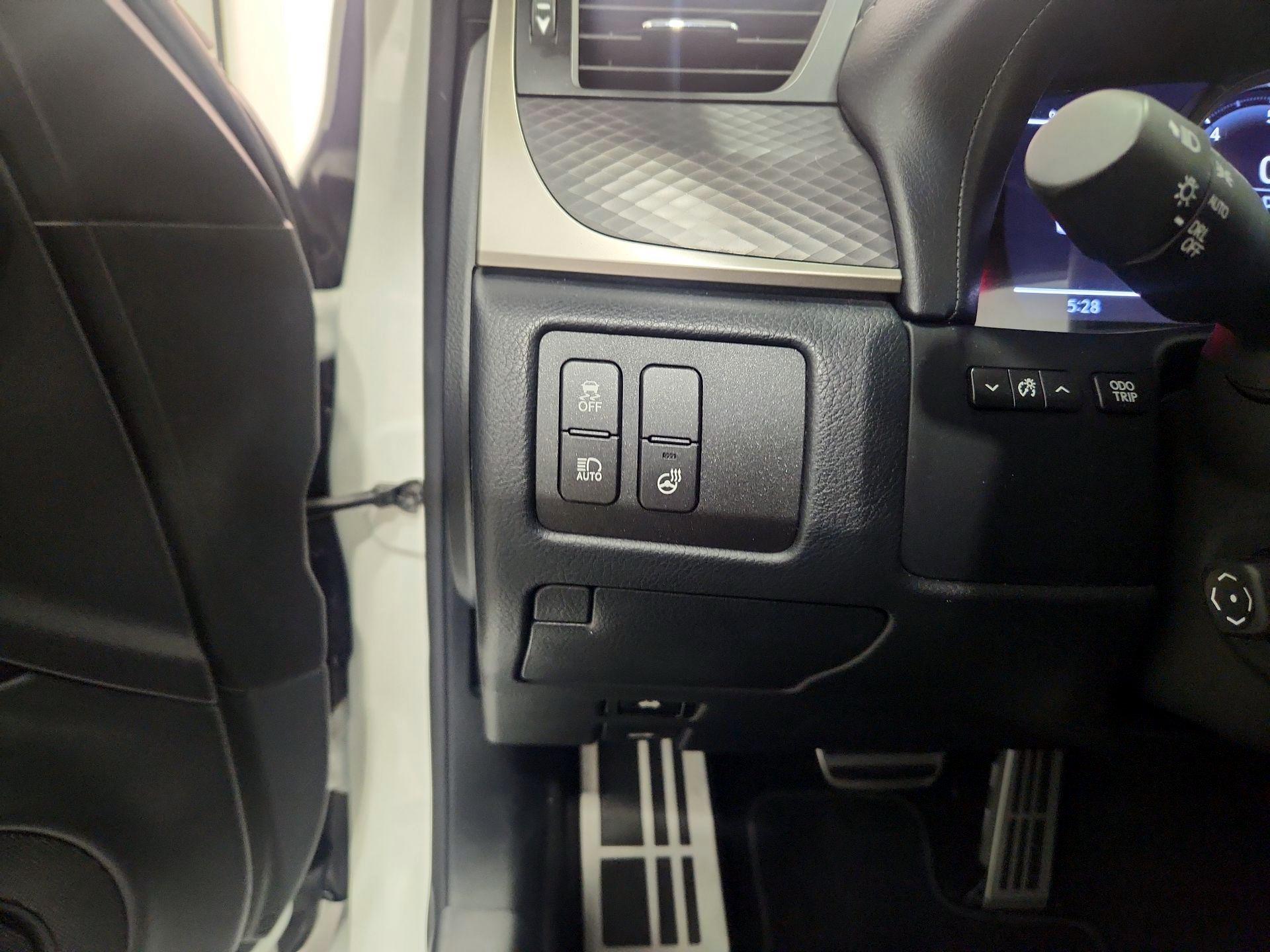 Thumbnail: 2020 Lexus GS - 13