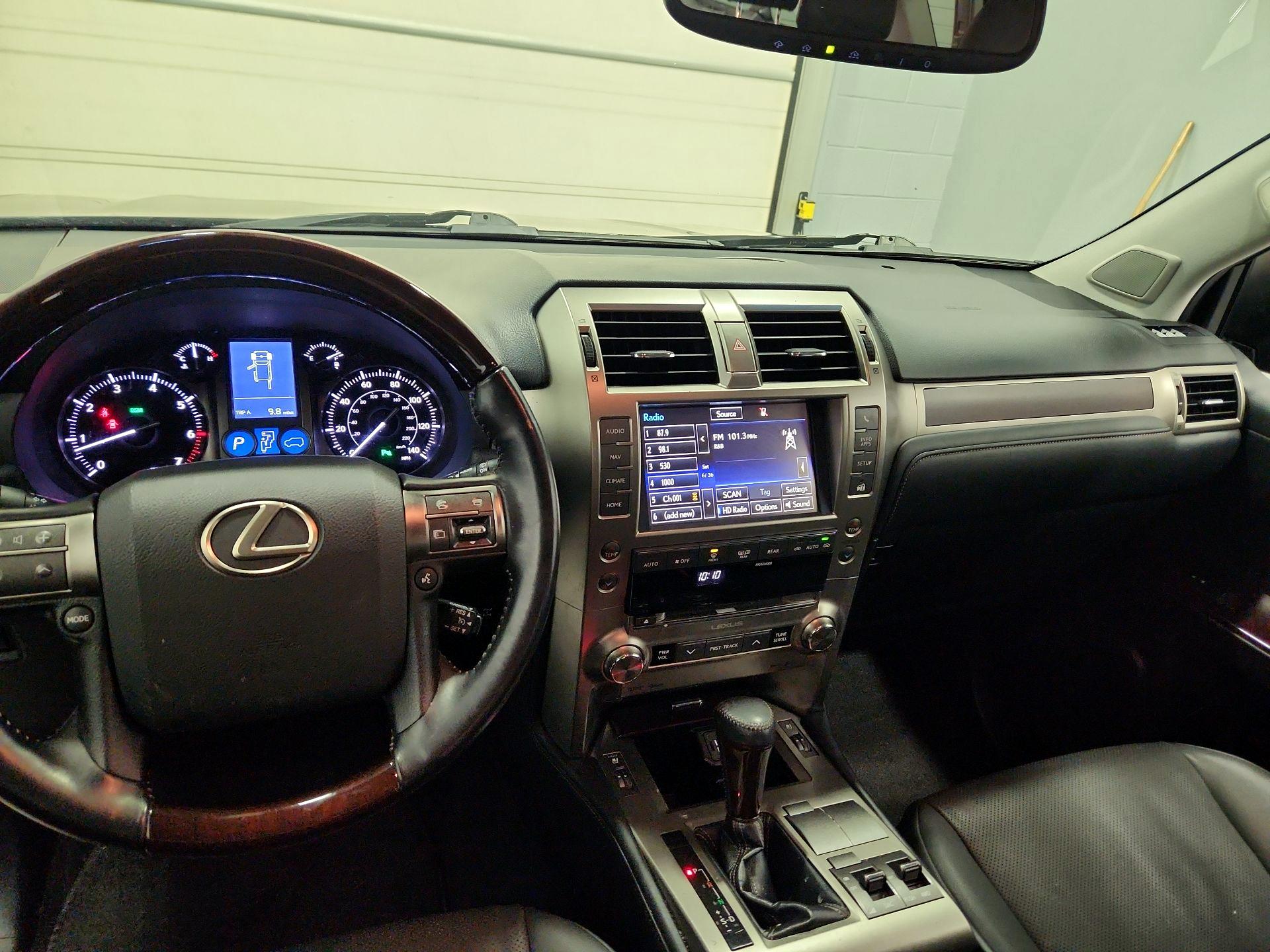 Thumbnail: 2019 Lexus GX - 9