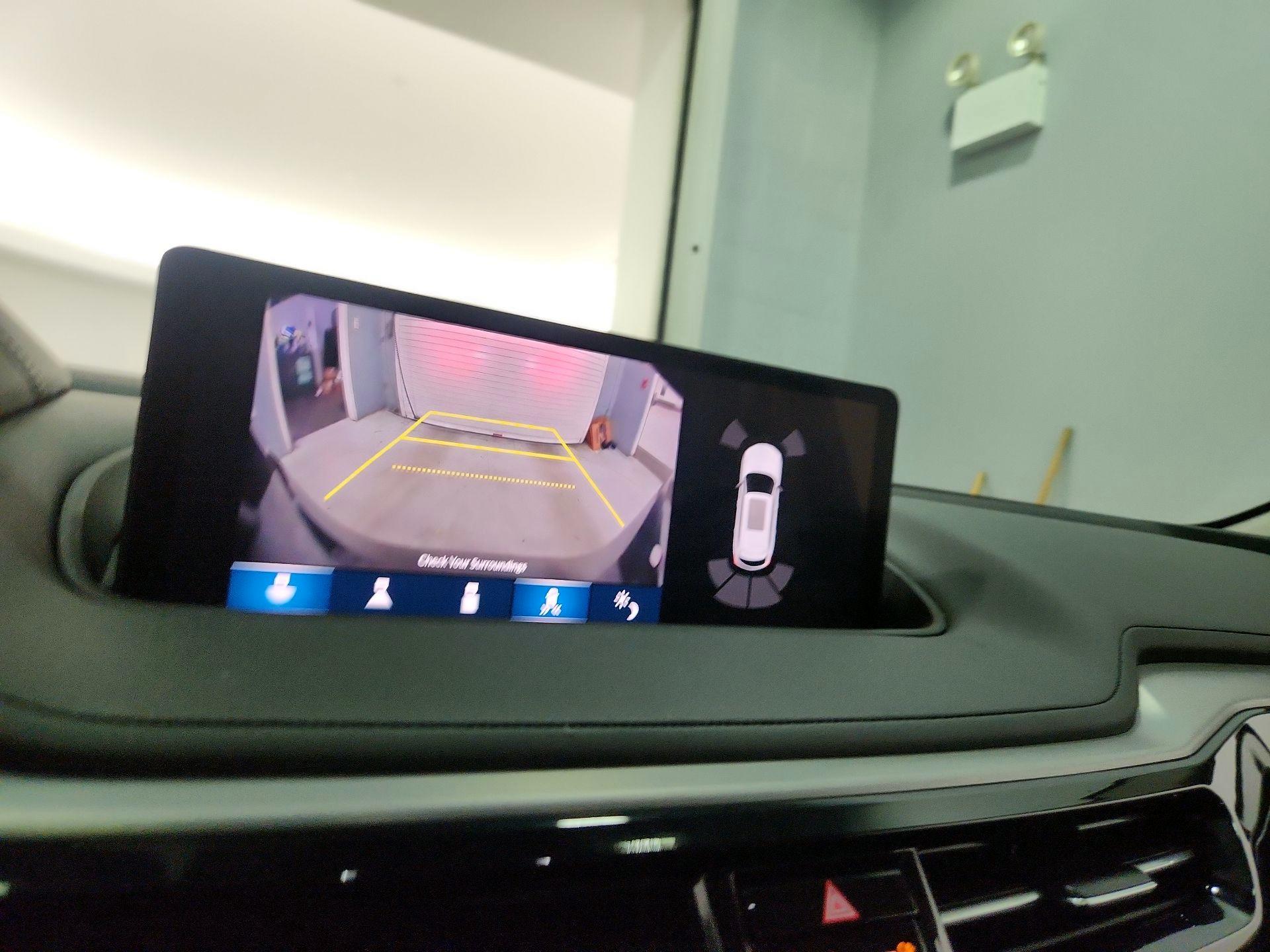 Thumbnail: 2024 Acura MDX - 14