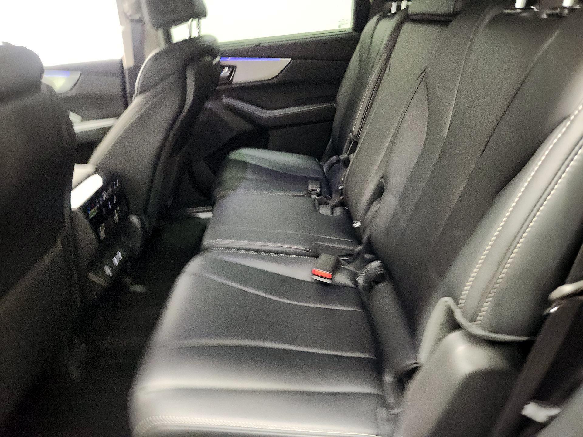 Thumbnail: 2024 Acura MDX - 18