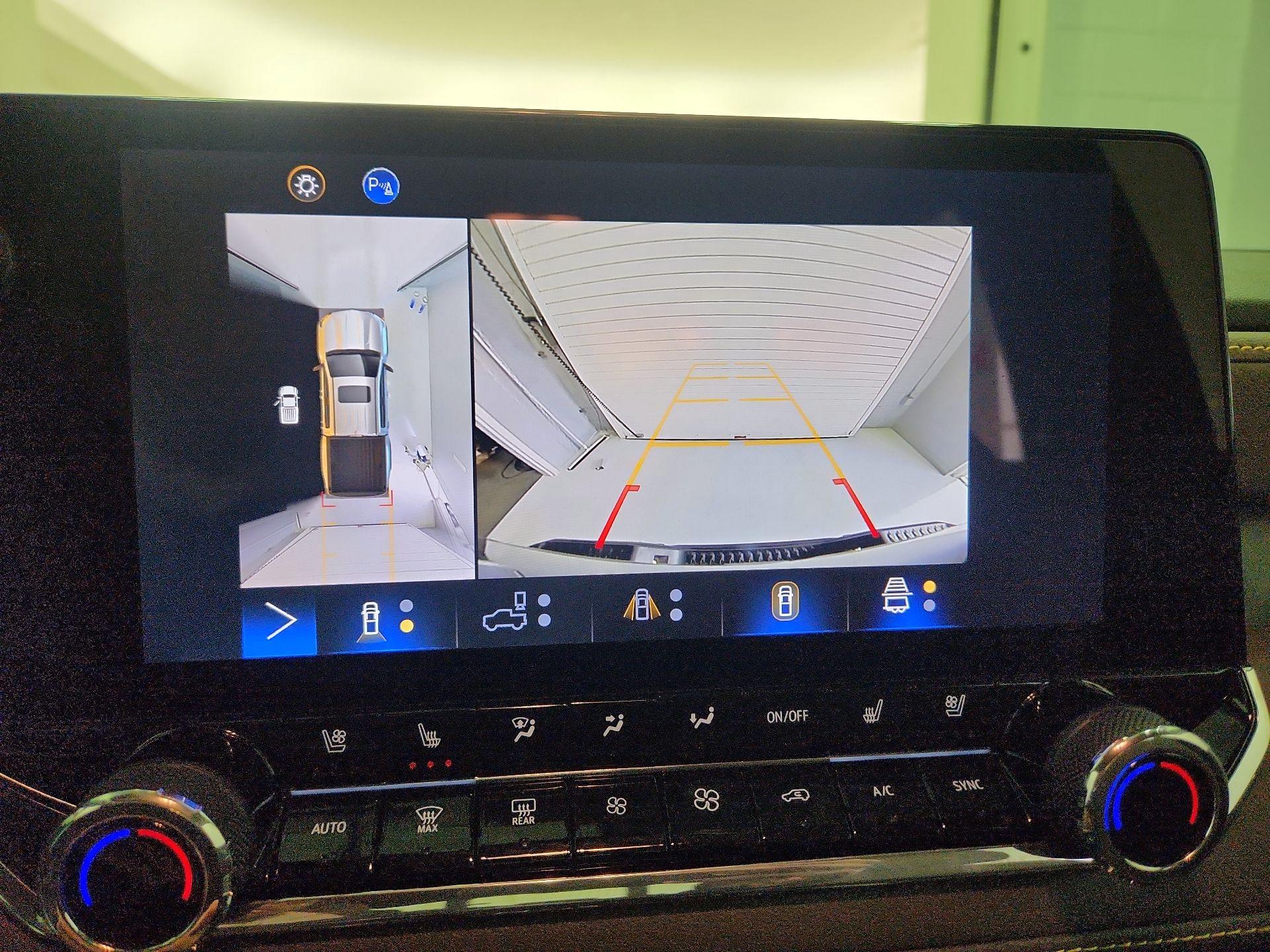 Thumbnail: 2024 Chevrolet Colorado - 14