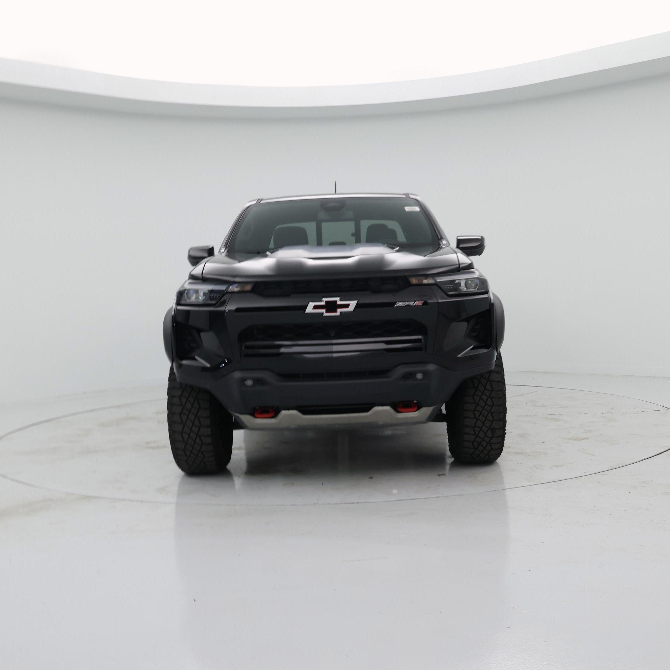 Thumbnail: 2024 Chevrolet Colorado - 5