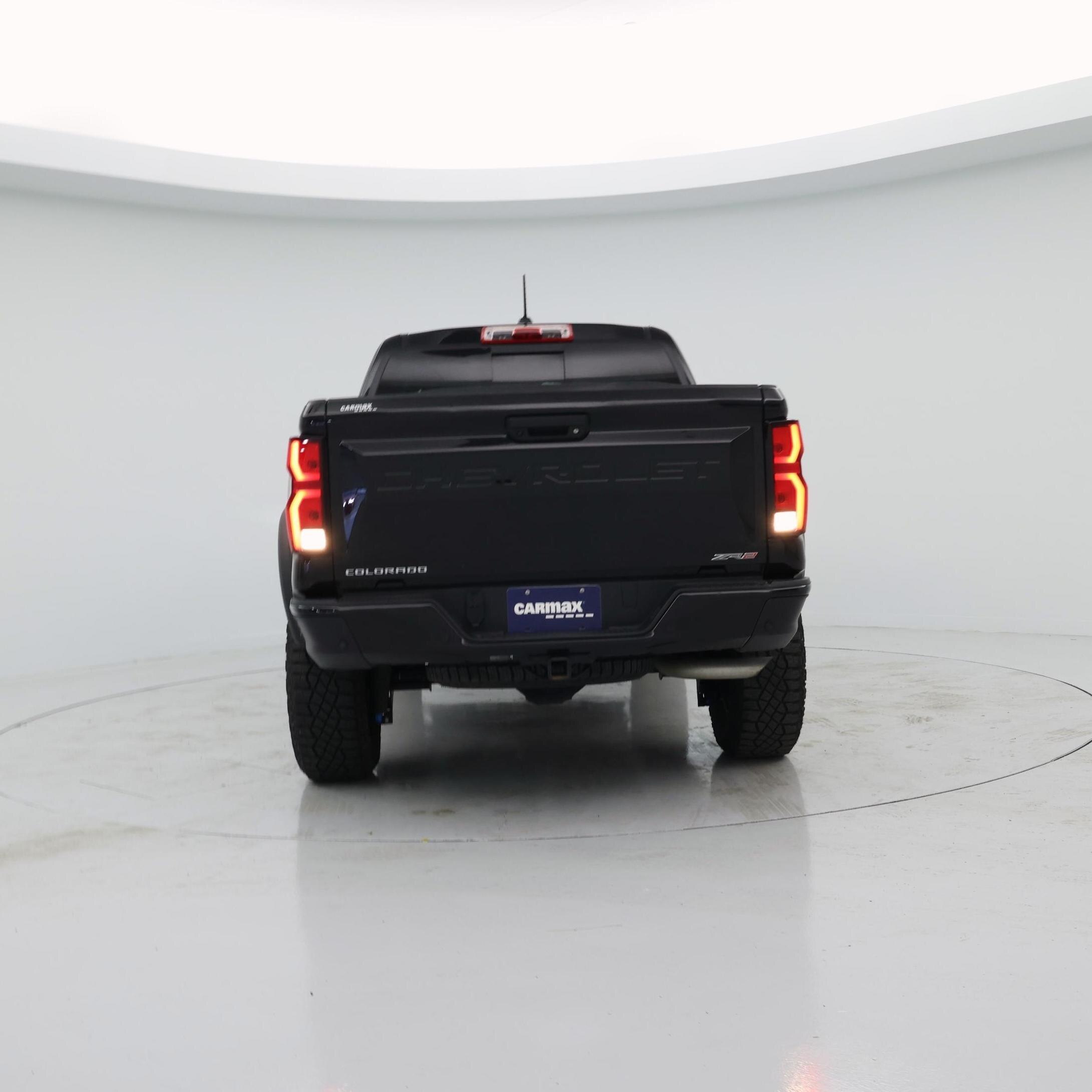 Thumbnail: 2024 Chevrolet Colorado - 6